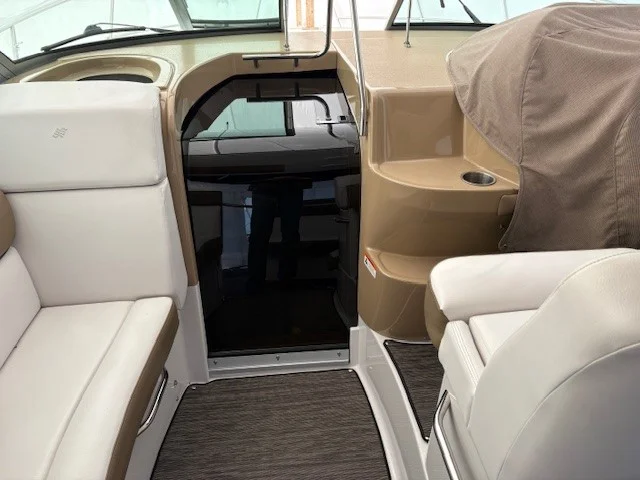 2016 Four Winns 355 VISTA Image Thumbnail #12