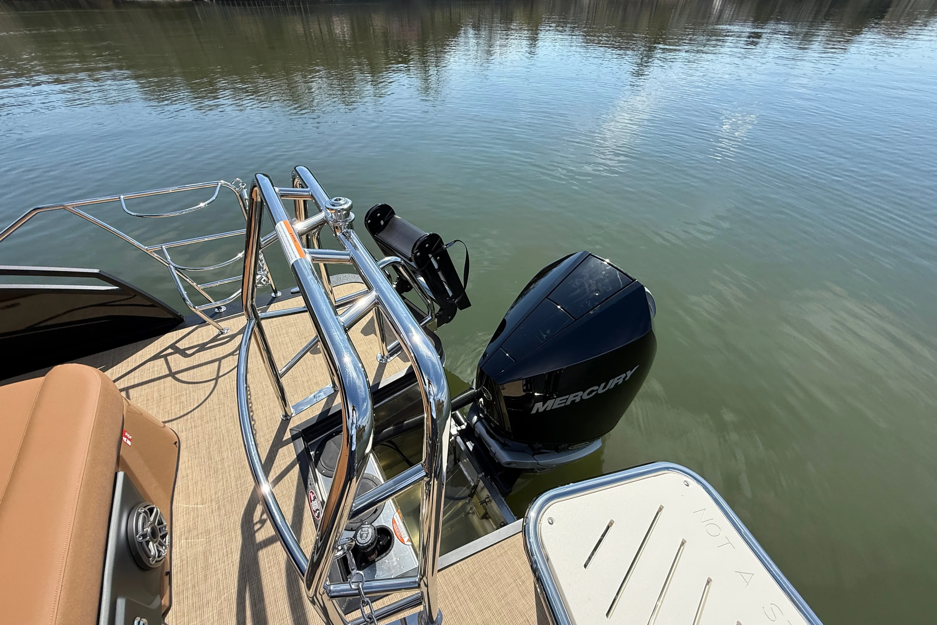 2026 Harris Solstice 230 Image Thumbnail #5