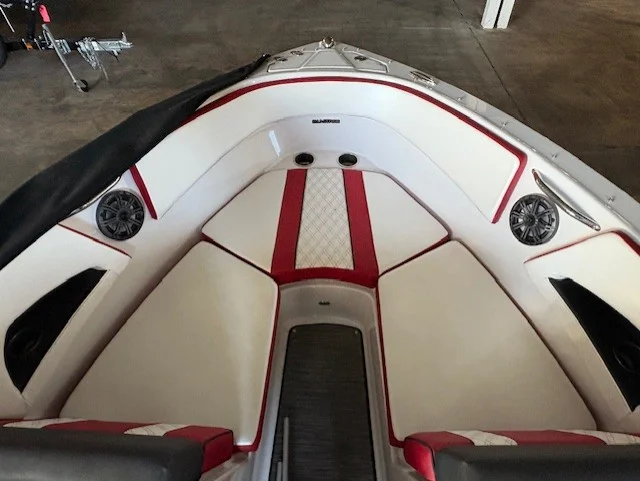 2019 Glastron 225 GTS Image Thumbnail #8