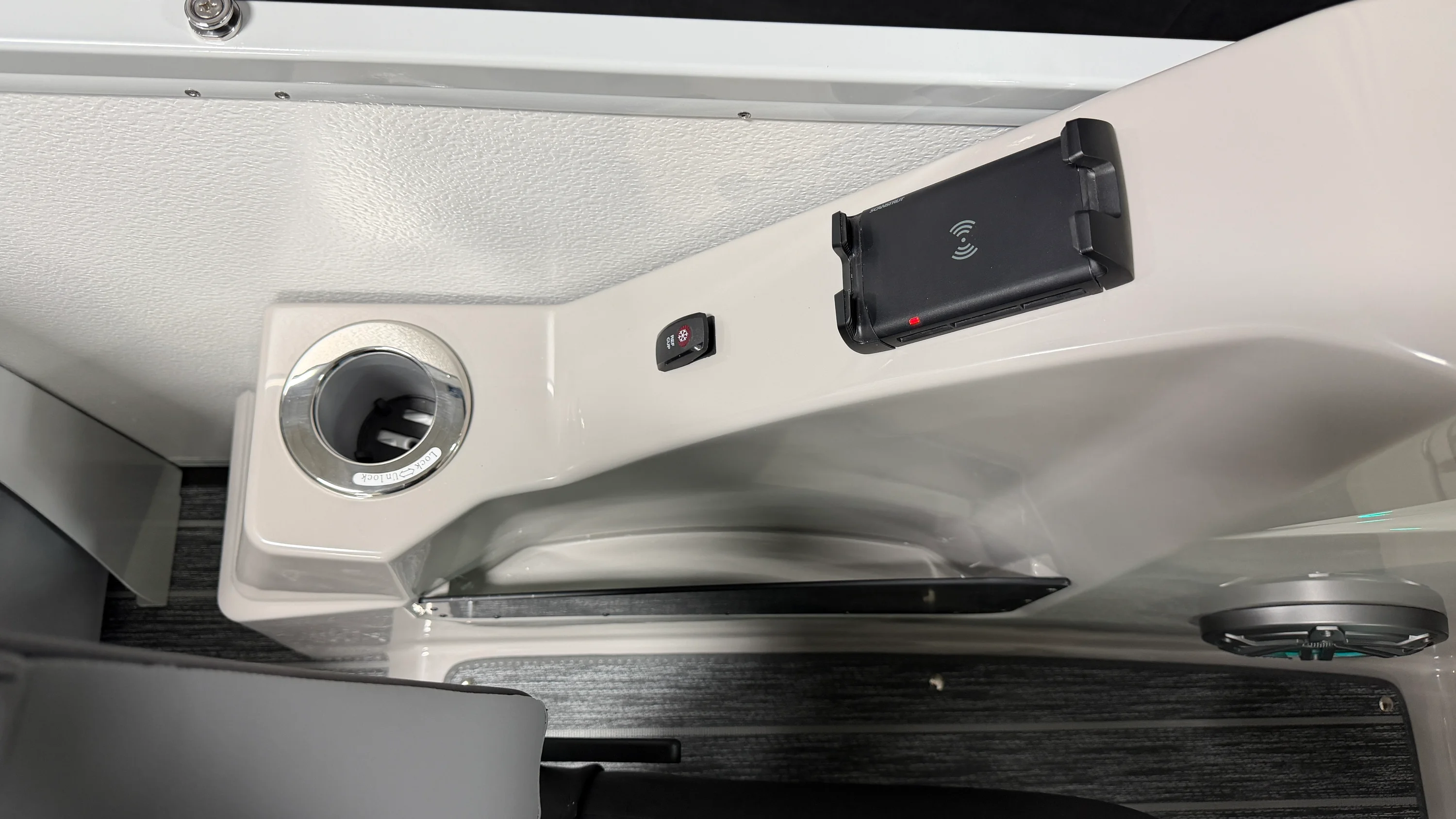 2026 Premier 250 SOLARIS Image Thumbnail #40