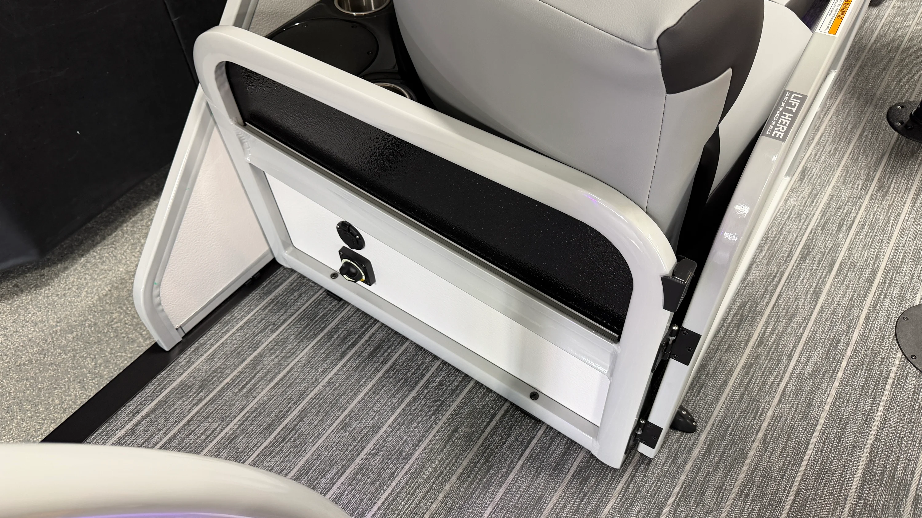 2026 Premier 250 SOLARIS Image Thumbnail #89