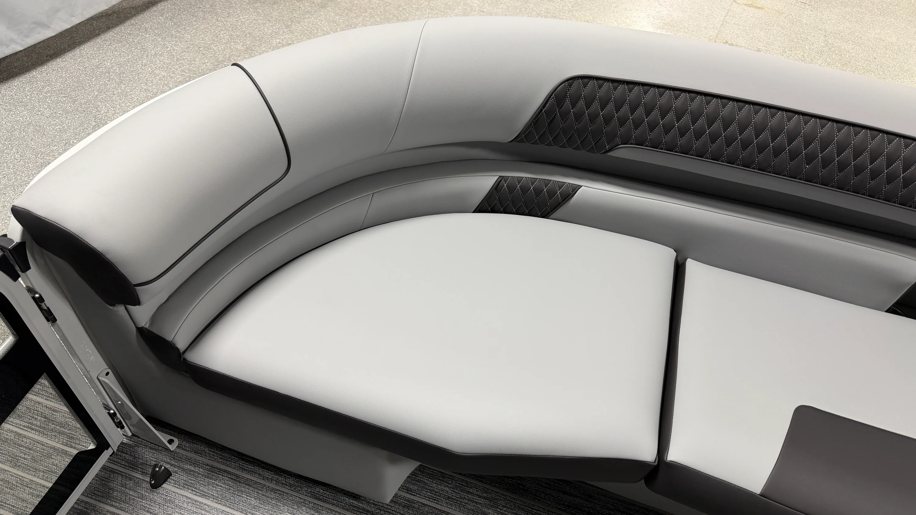 2026 Premier 250 SOLARIS Image Thumbnail #13