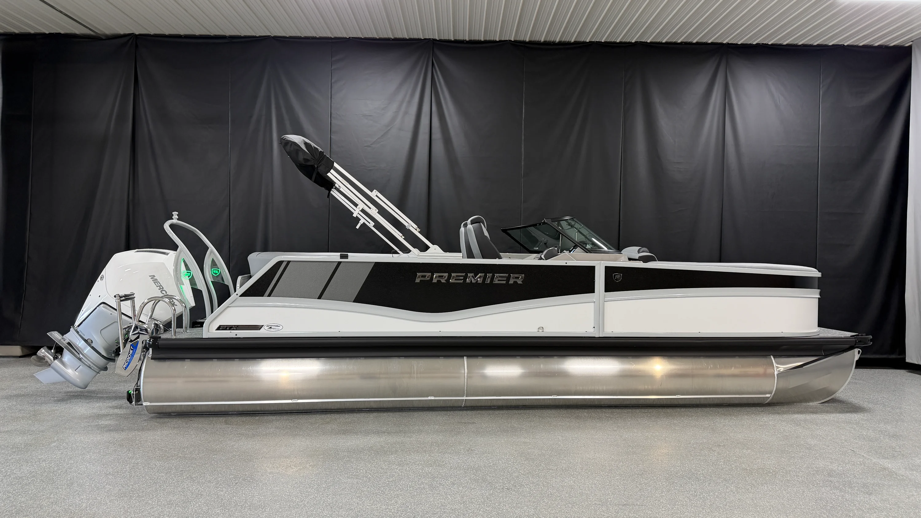 2026 Premier 250 SOLARIS Image Thumbnail #0