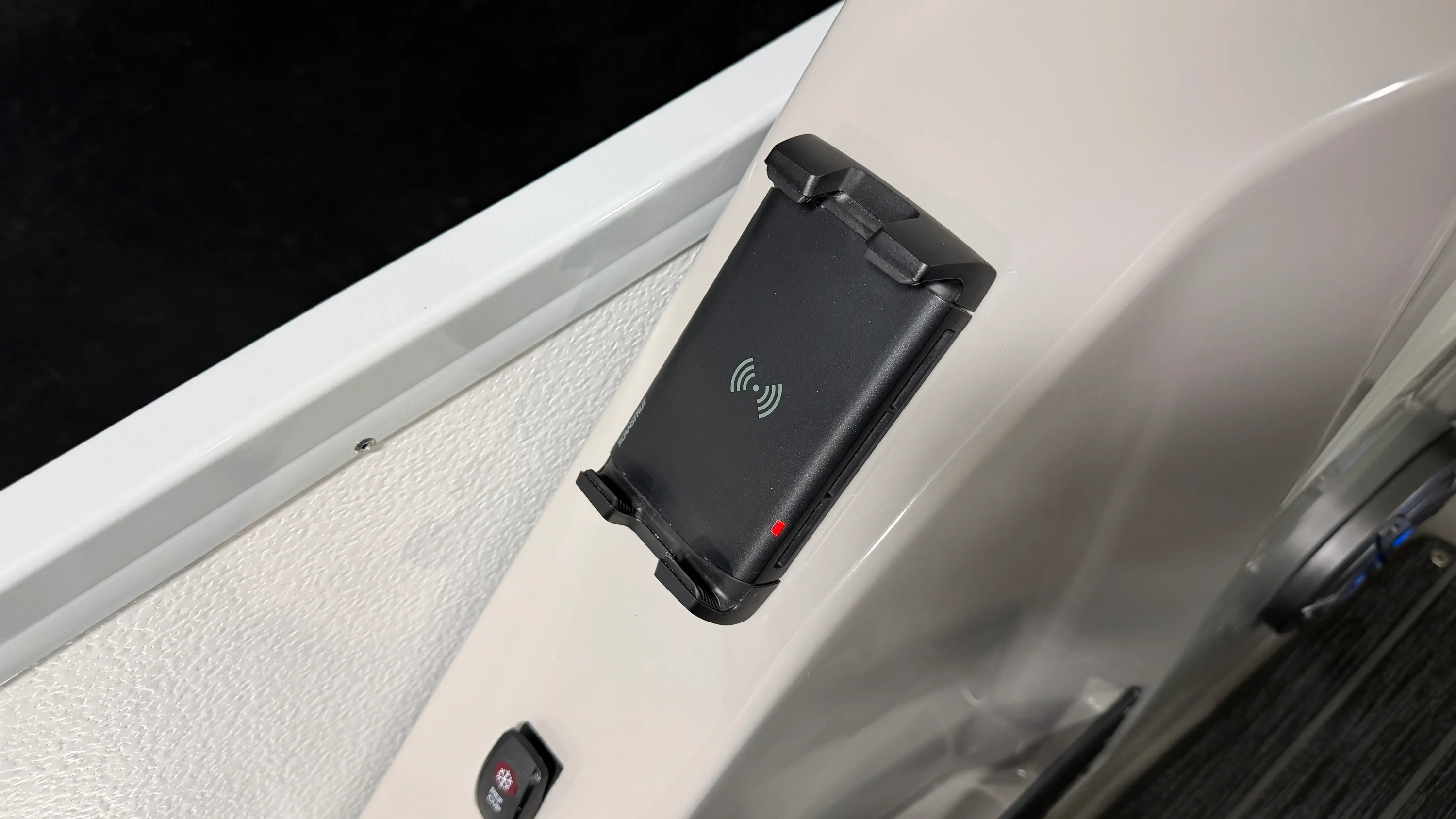 2026 Premier 250 SOLARIS Image Thumbnail #42