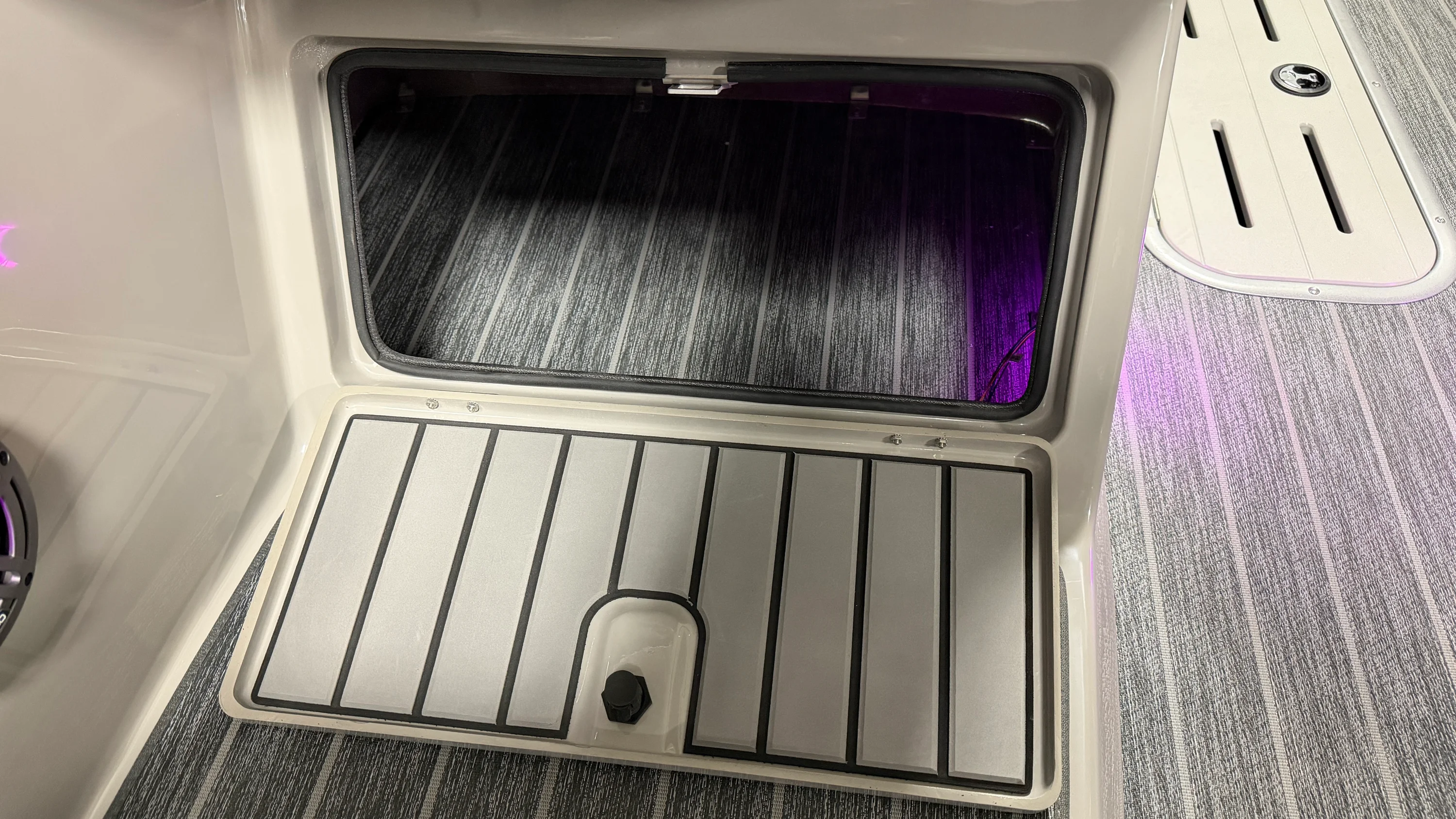 2026 Premier 250 SOLARIS Image Thumbnail #48