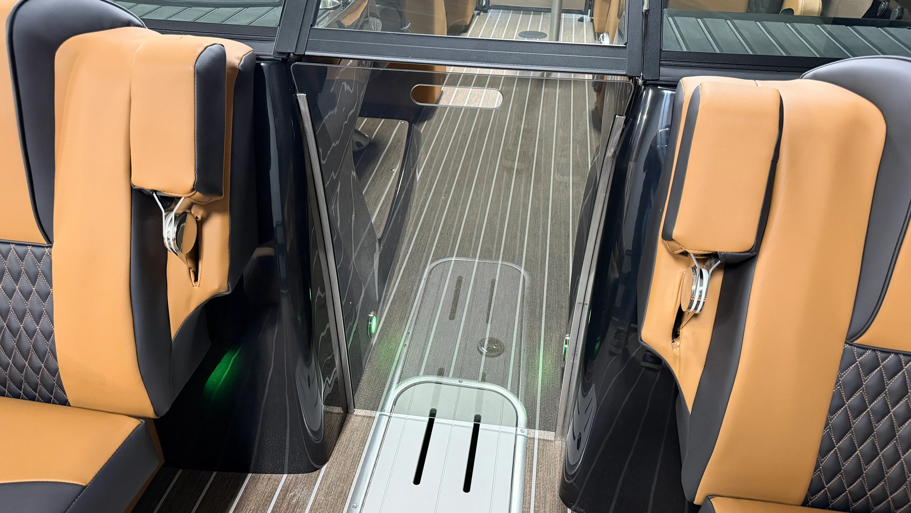 2026 Premier 250SOLARIS Image Thumbnail #35