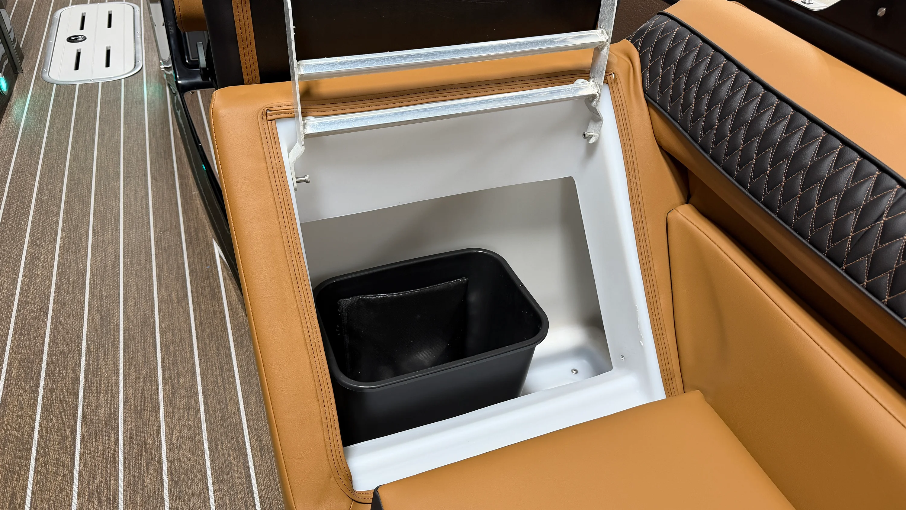 2026 Premier 250SOLARIS Image Thumbnail #67