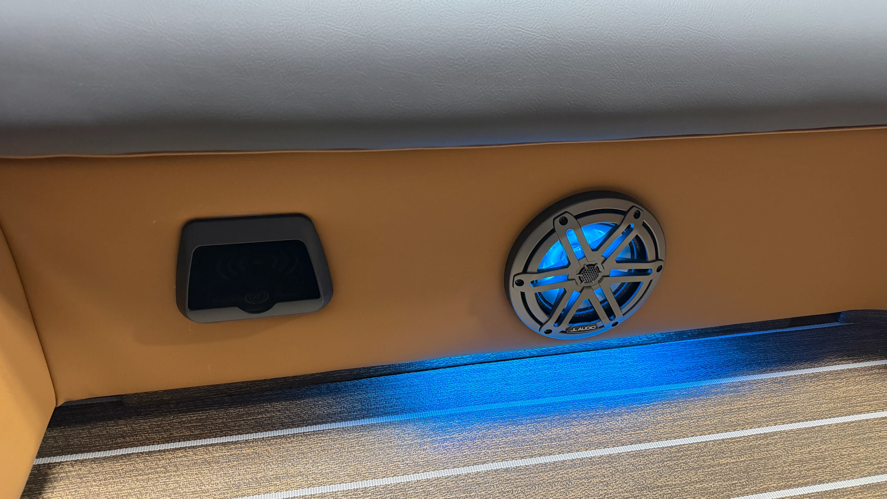 2026 Premier 250SOLARIS Image Thumbnail #71