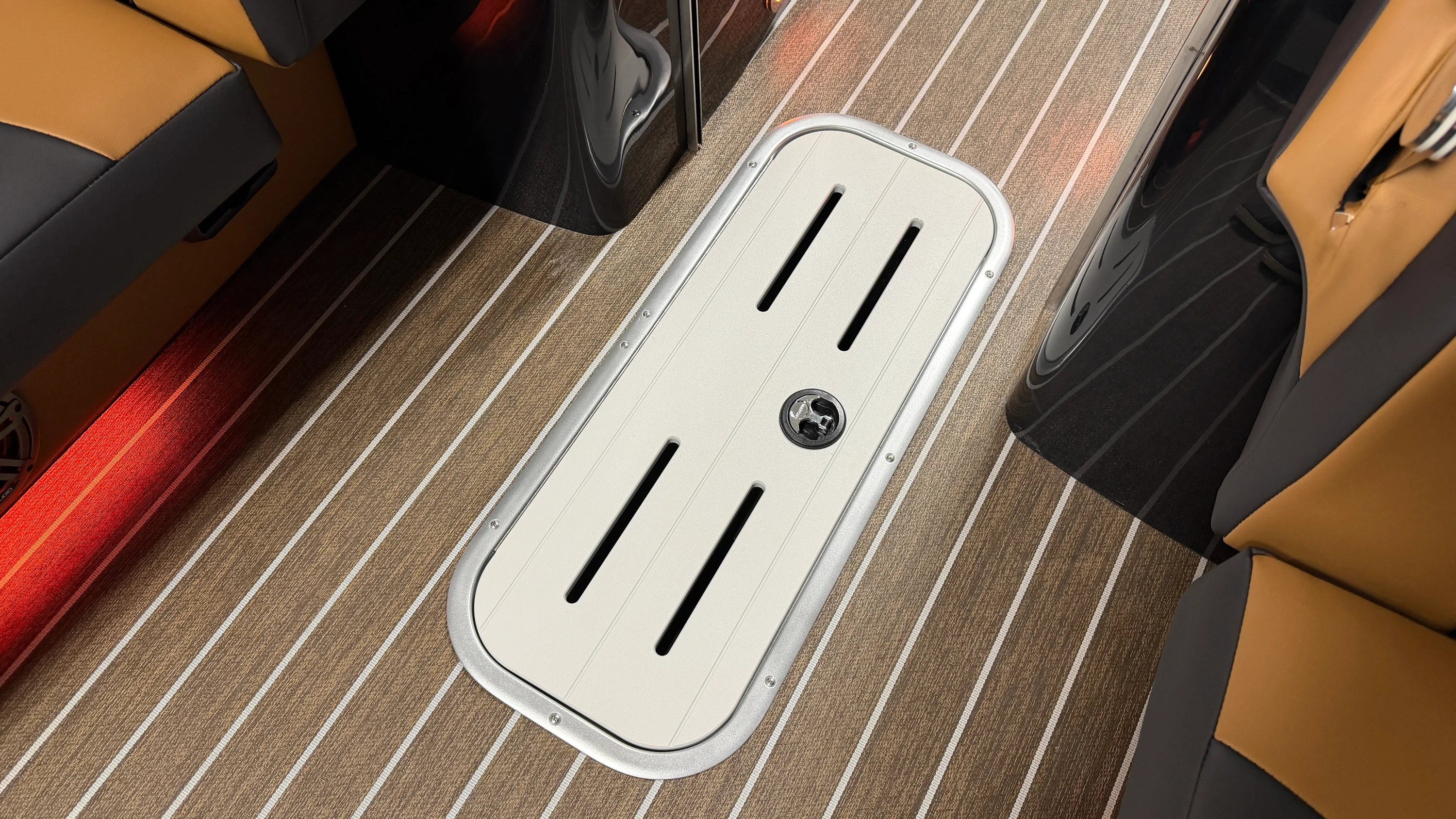 2026 Premier 250SOLARIS Image Thumbnail #32