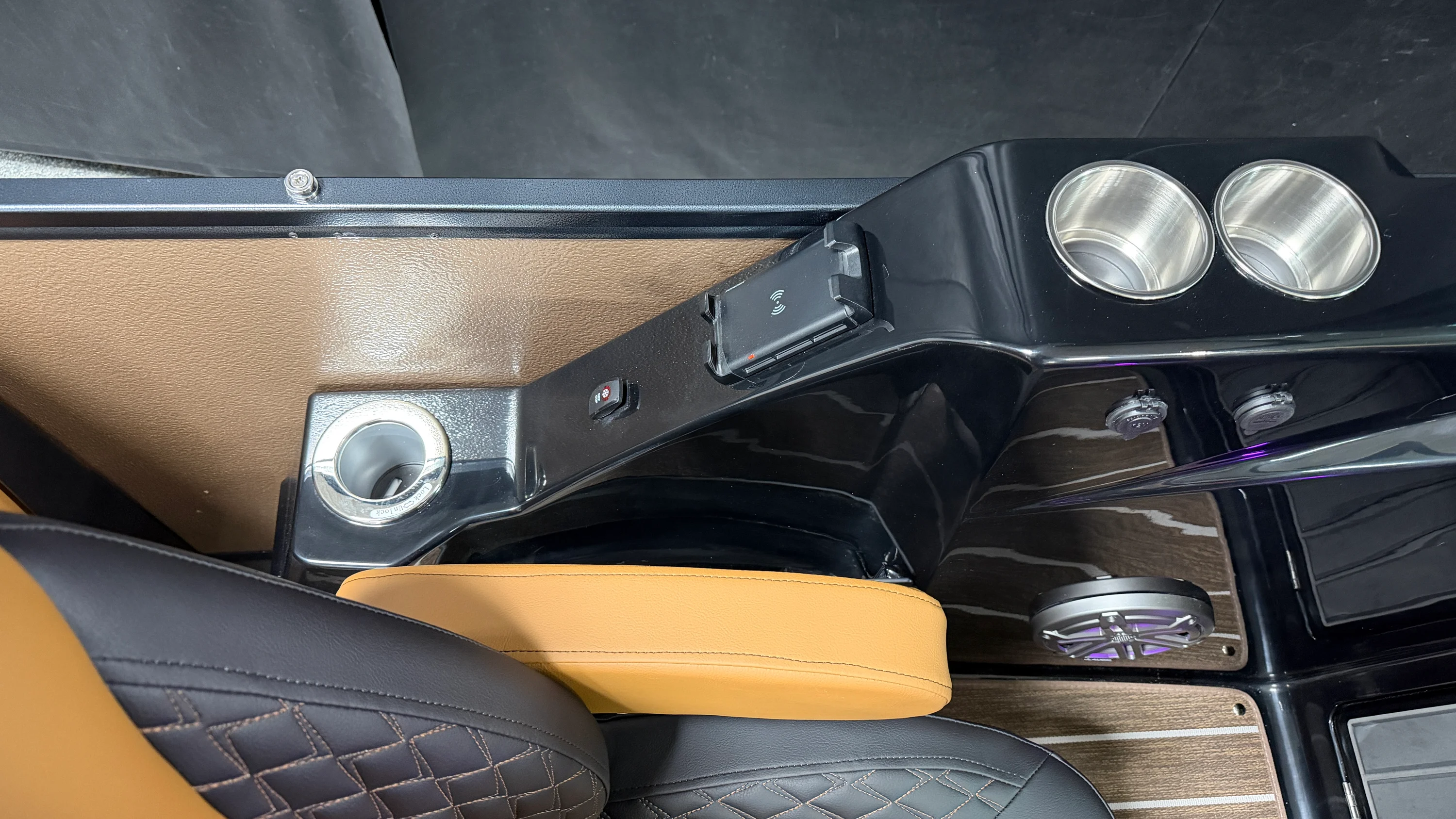 2026 Premier 250SOLARIS Image Thumbnail #40