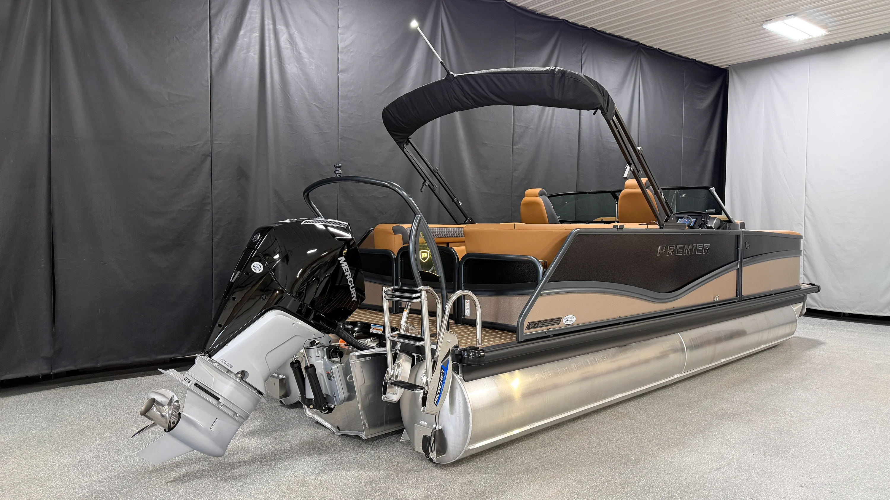 2026 Premier 250SOLARIS Image Thumbnail #2