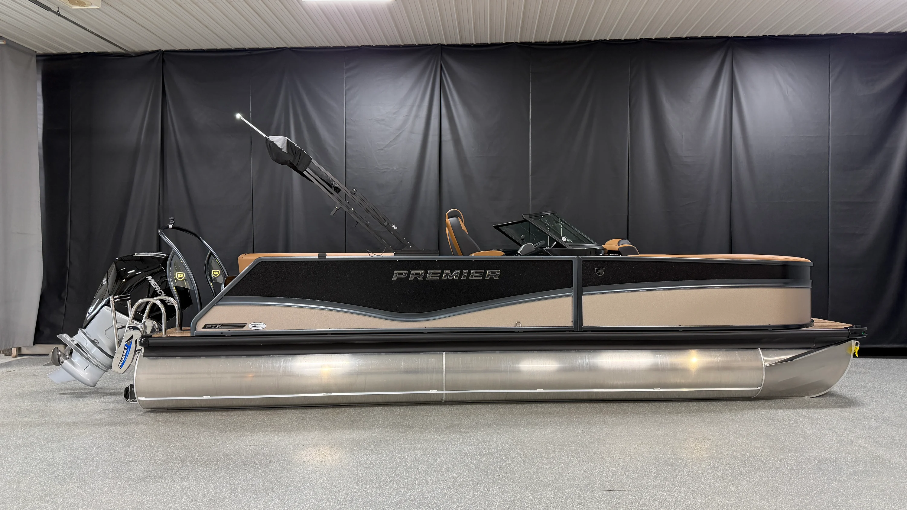 2026 Premier 250SOLARIS Image Thumbnail #0