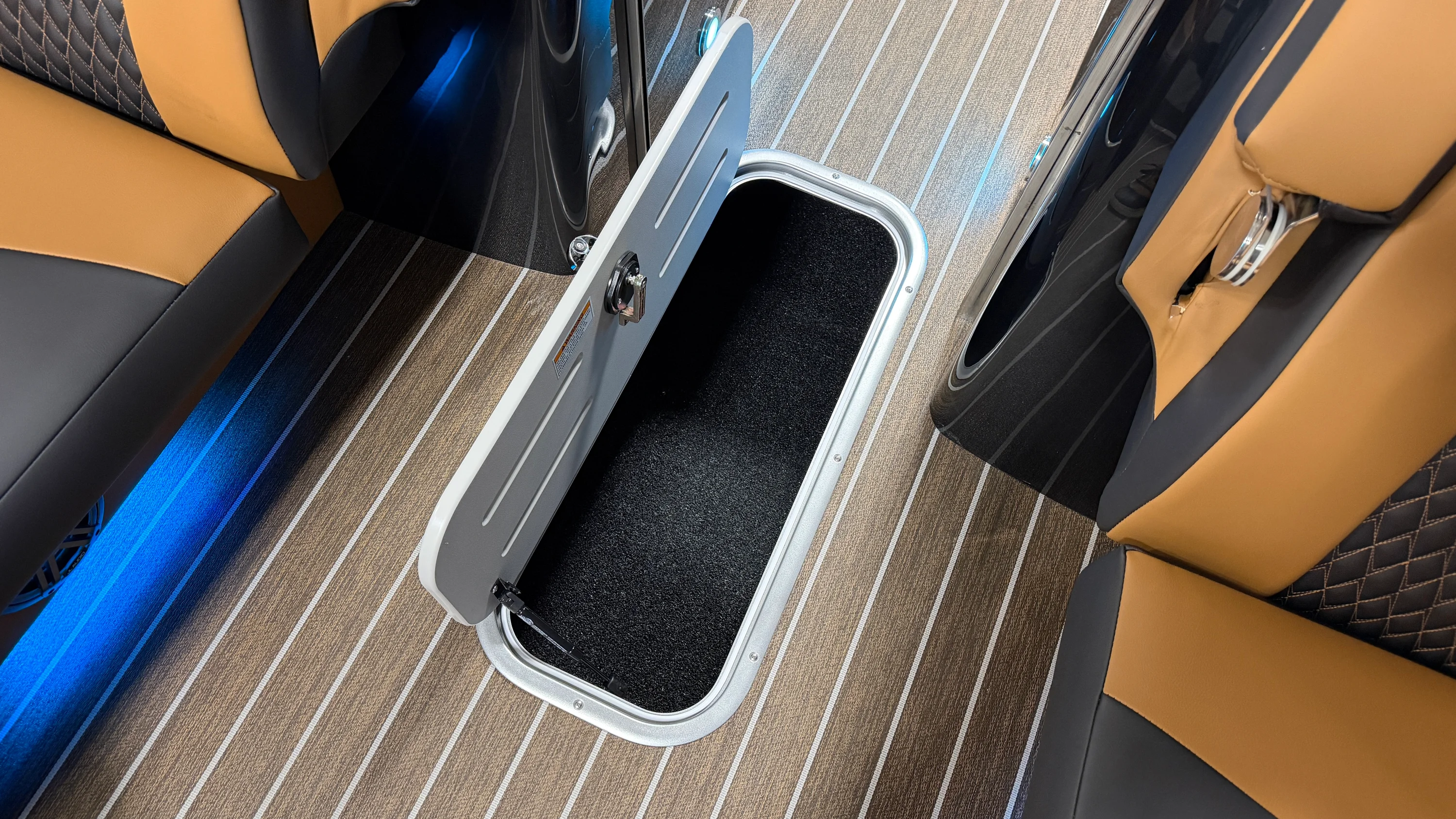 2026 Premier 250SOLARIS Image Thumbnail #33