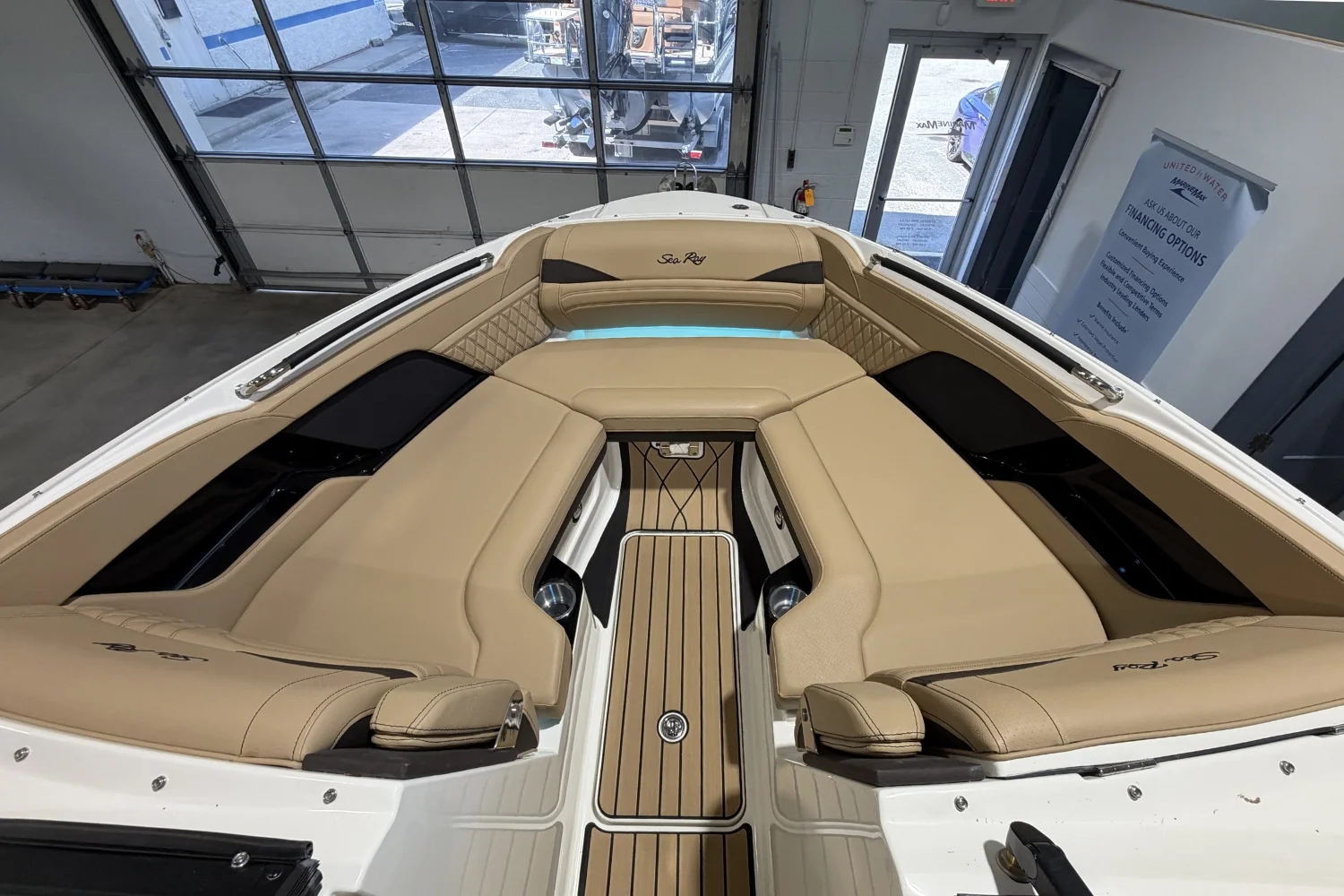 2026 Sea Ray SLX 280 Outboard Image Thumbnail #26