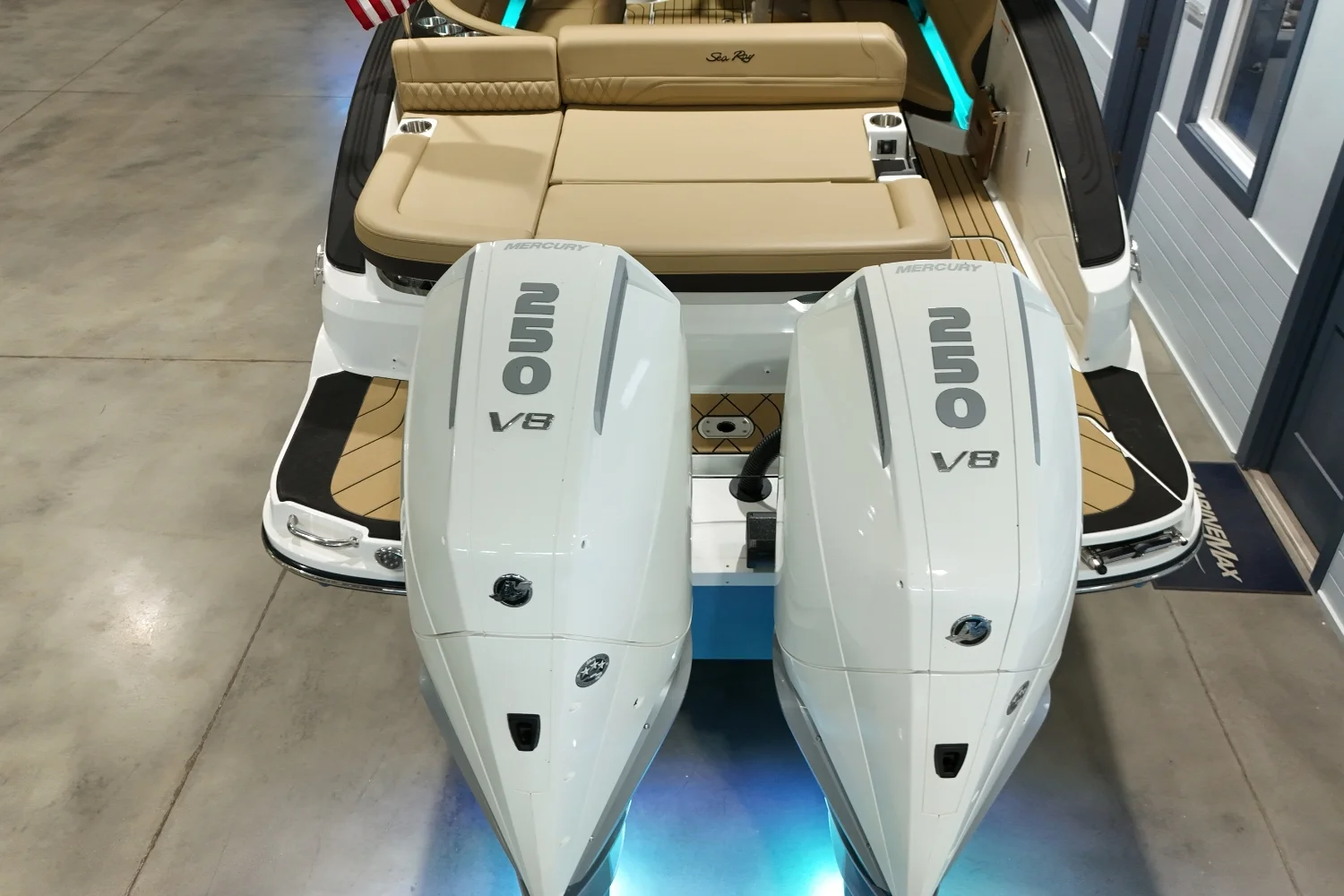 2026 Sea Ray SLX 280 Outboard Image Thumbnail #6
