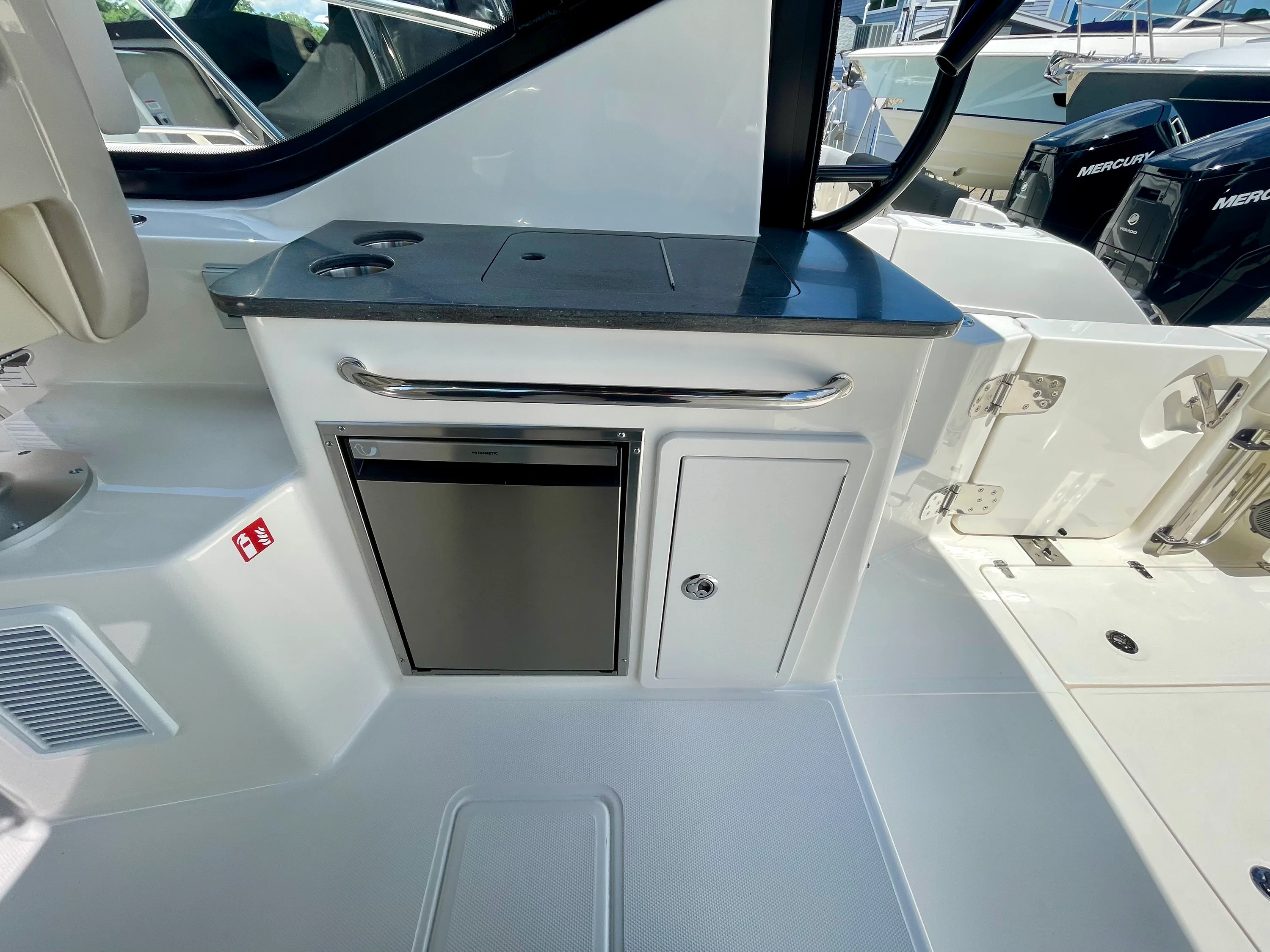 2026 Boston Whaler 325 Conquest Image Thumbnail #13