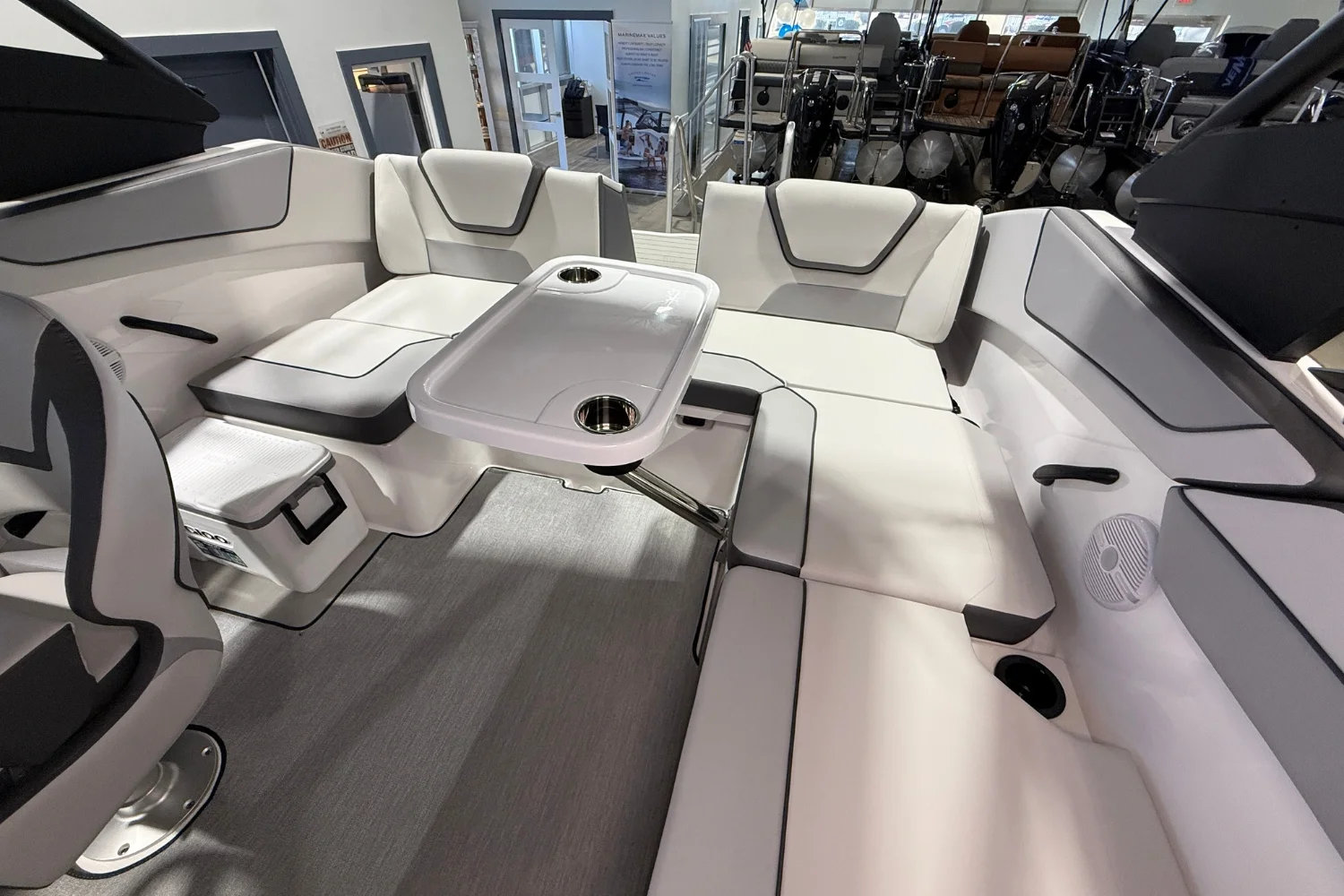 2026 Yamaha AR220 Image Thumbnail #11