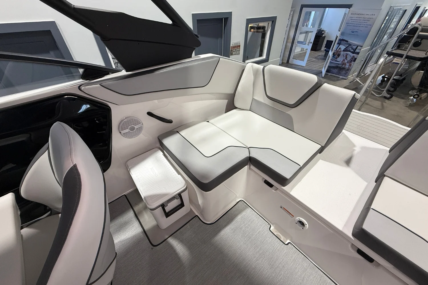 2026 Yamaha AR220 Image Thumbnail #18