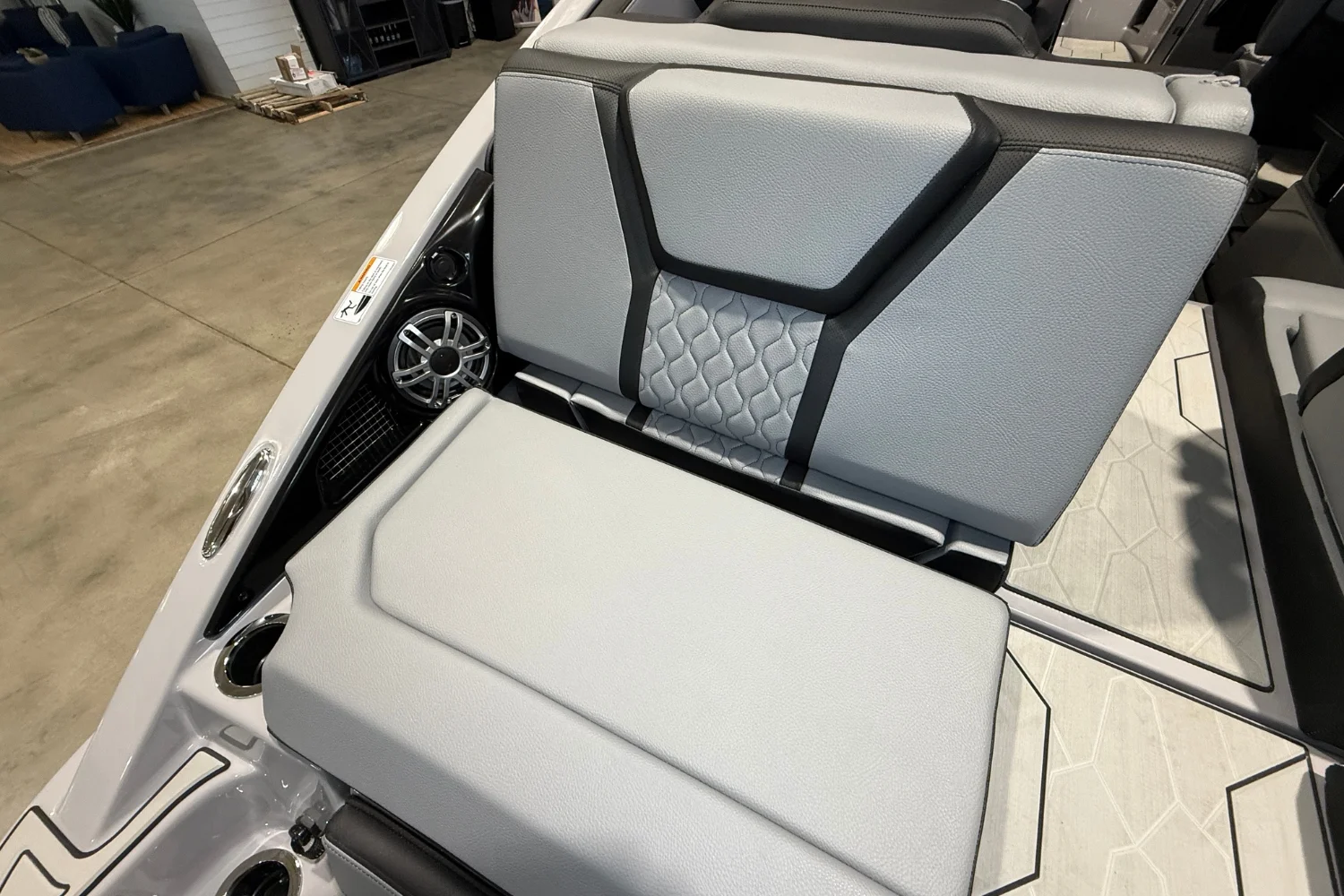 2026 Yamaha 255XD Image Thumbnail #8