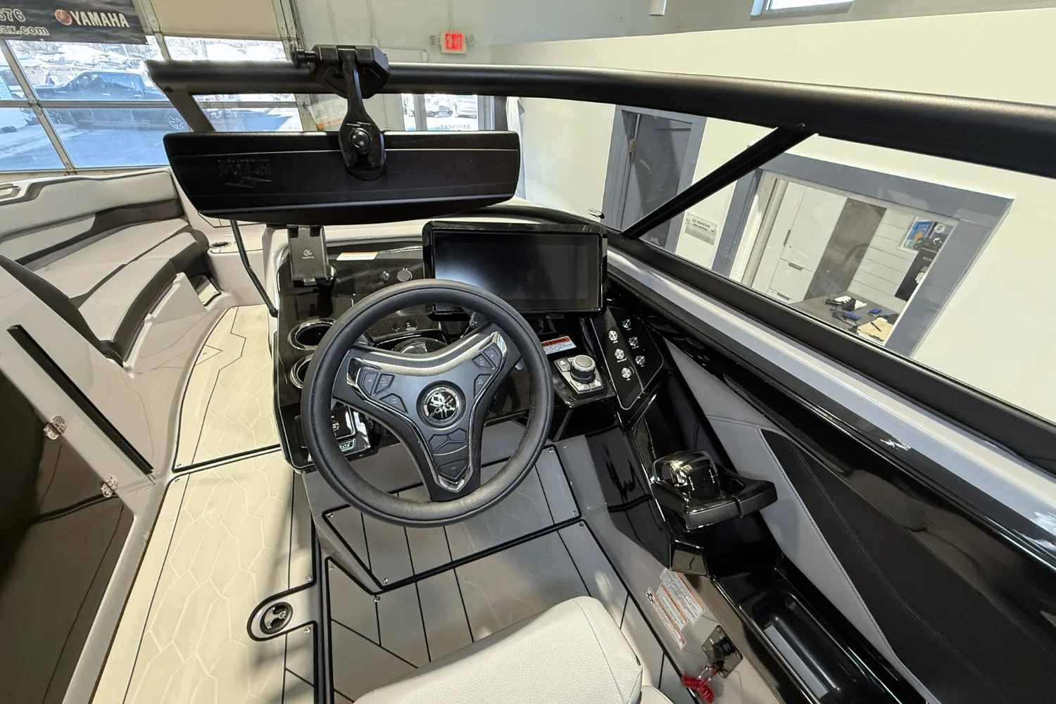 2026 Yamaha 255XD Image Thumbnail #14