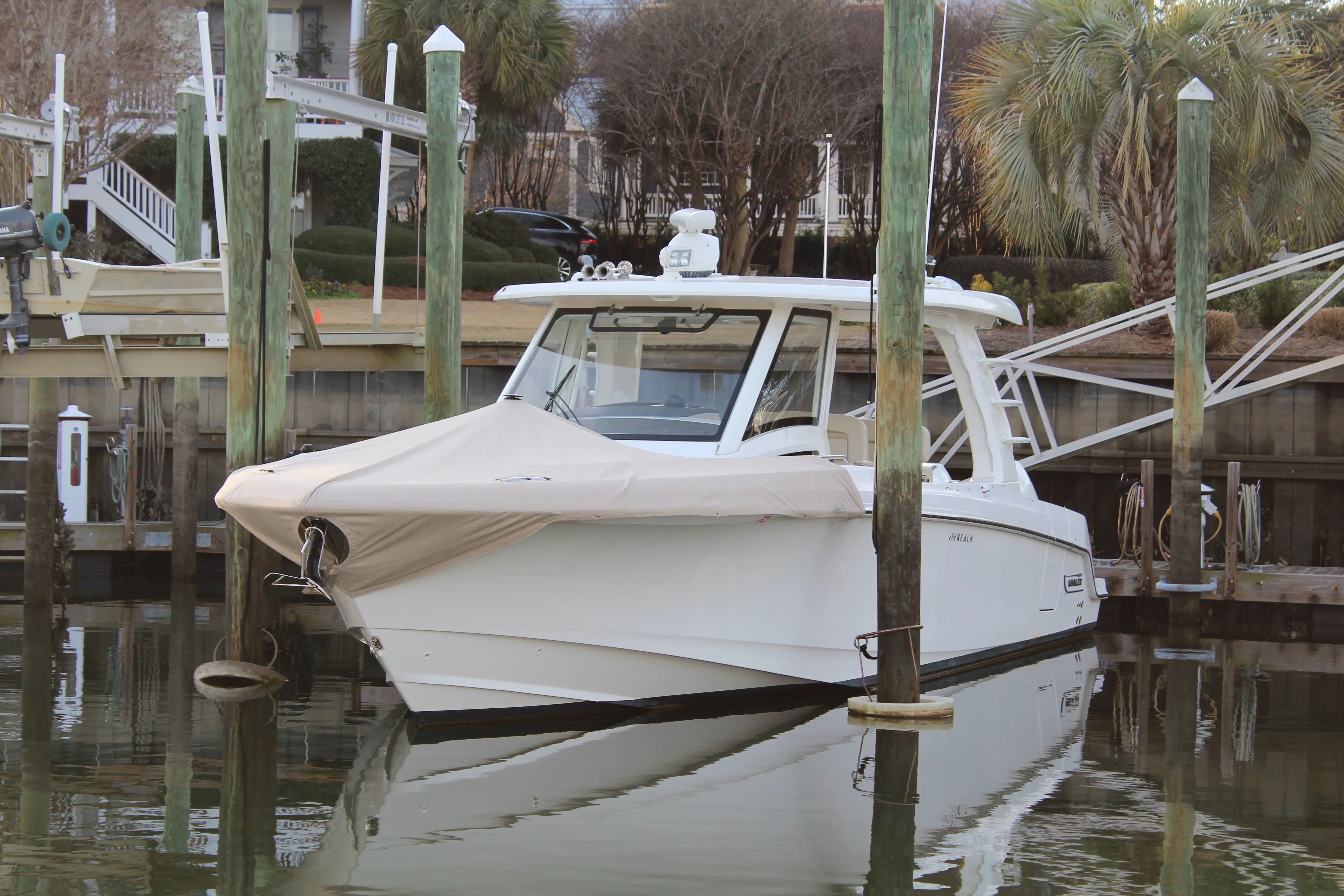 2021 Boston Whaler 350 REALM Image Thumbnail #0