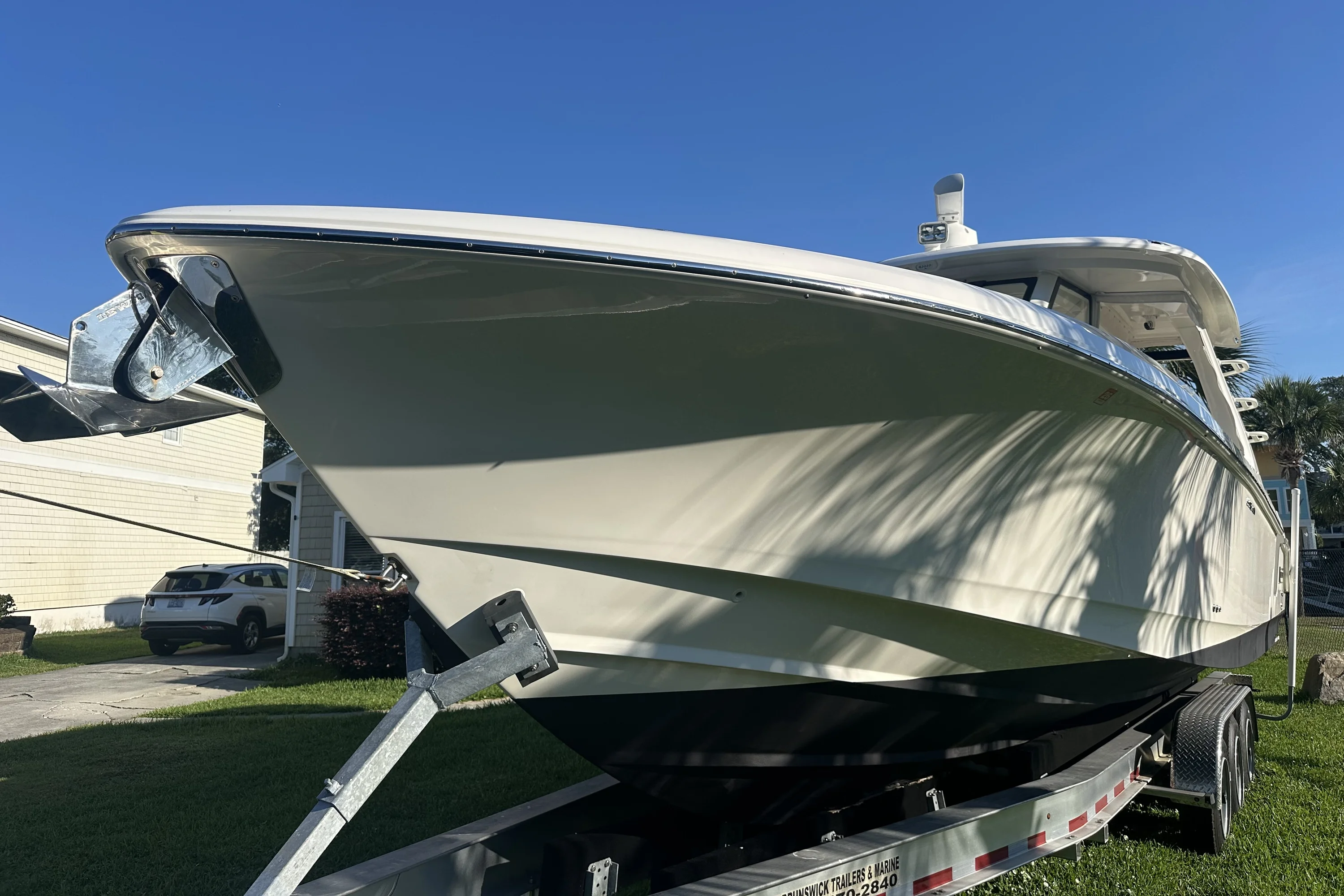 2021 Boston Whaler 350 REALM Image Thumbnail #3
