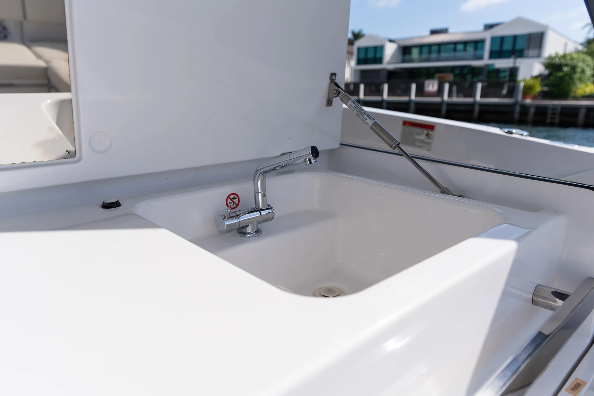 2023 Azimut VERVE 42 Image Thumbnail #6