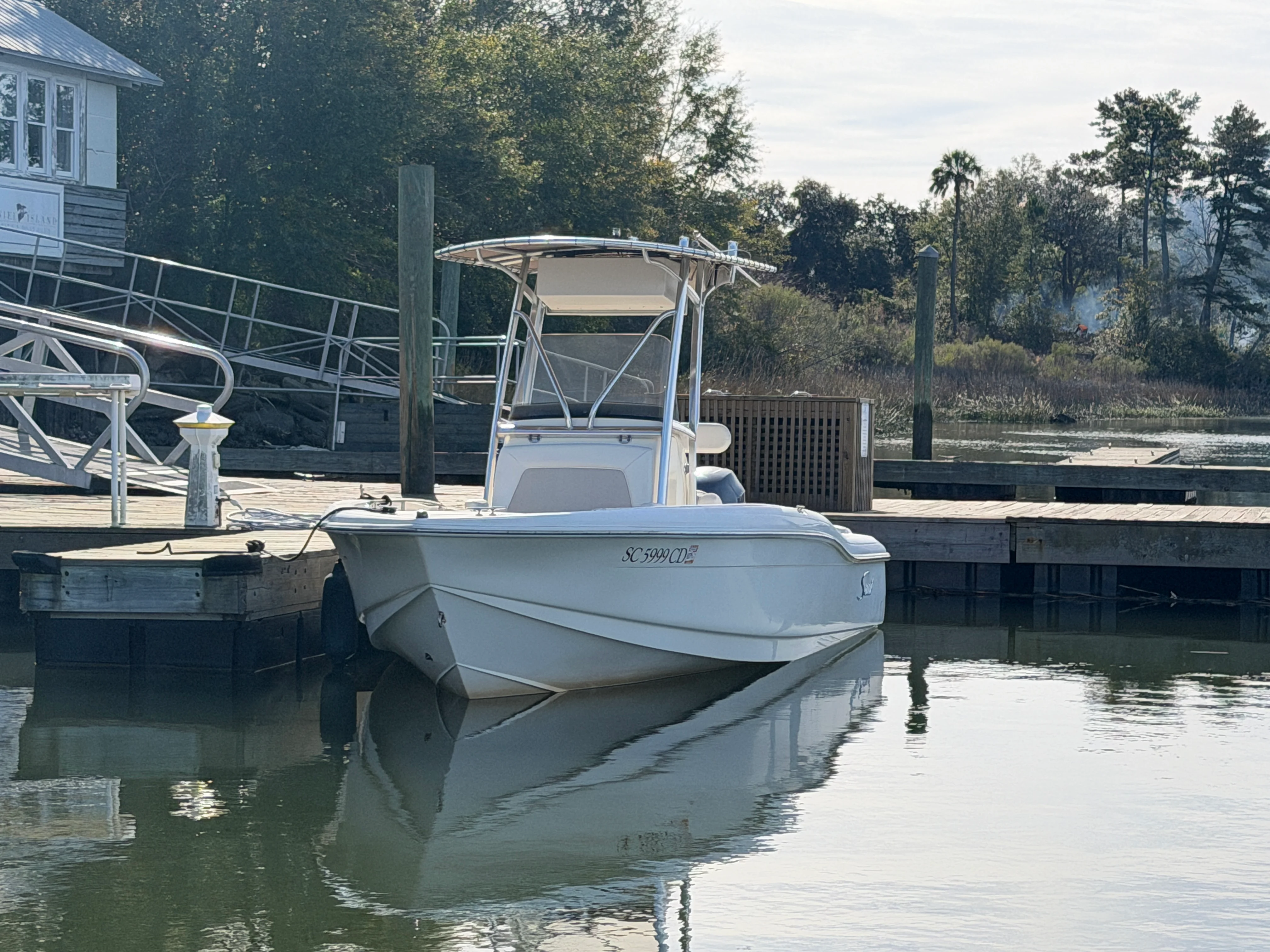 2011 Scout 210 XSF Image Thumbnail #2