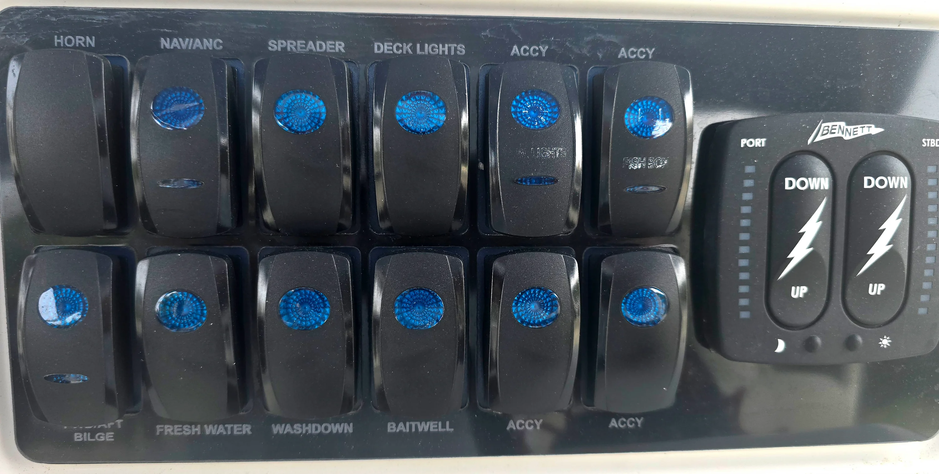 2022 Sailfish 32 CC Image Thumbnail #29