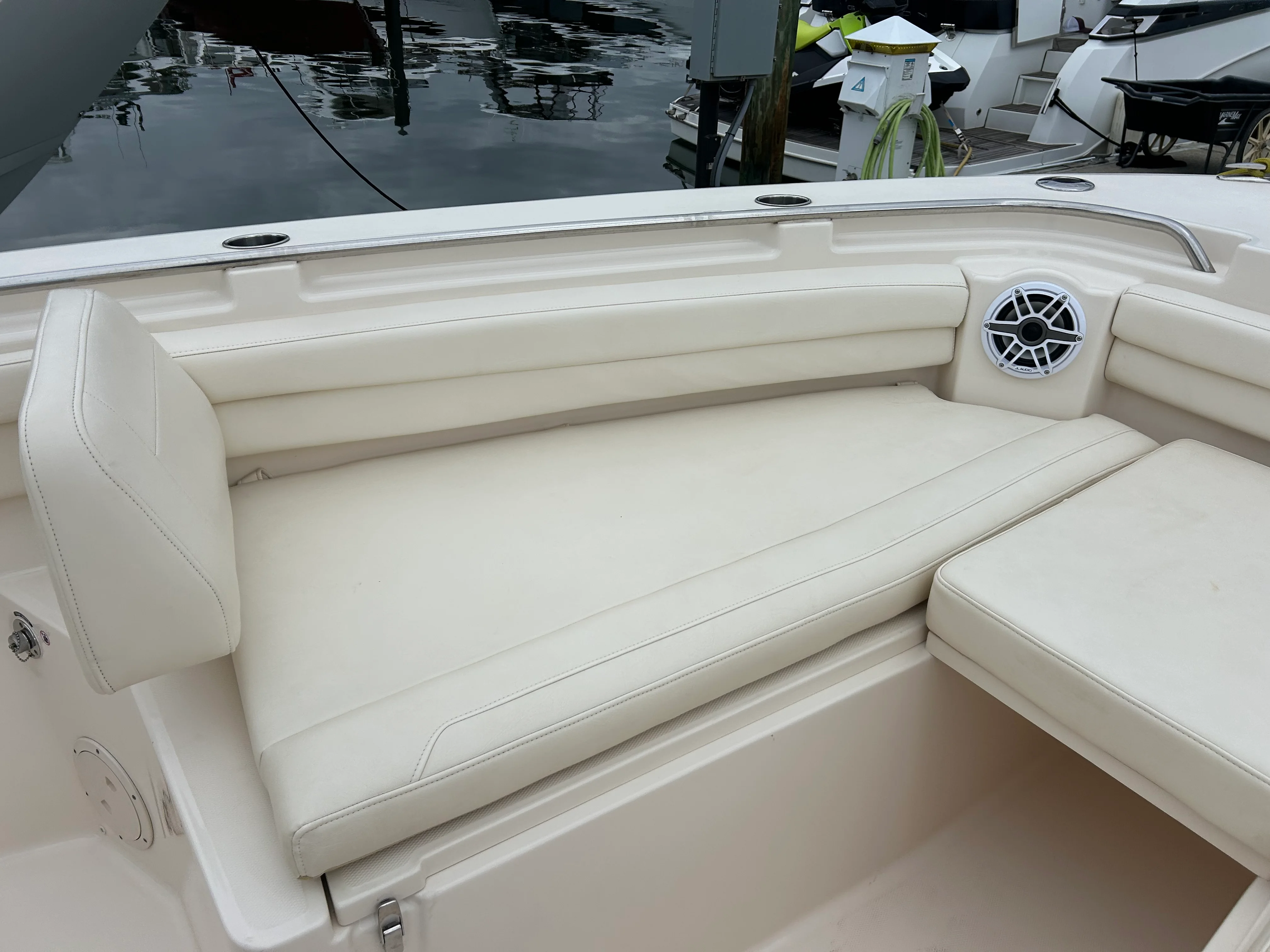 2023 Grady-White Canyon 336 Image Thumbnail #29