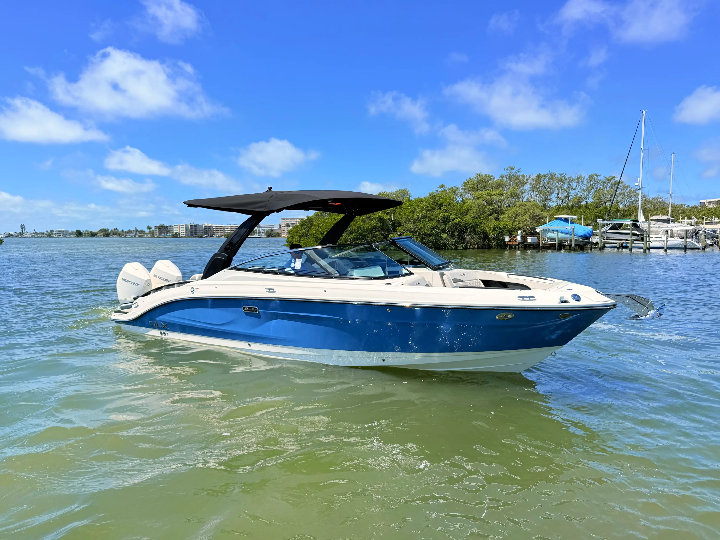 2026 Sea Ray SLX 280 Outboard Image Thumbnail #19