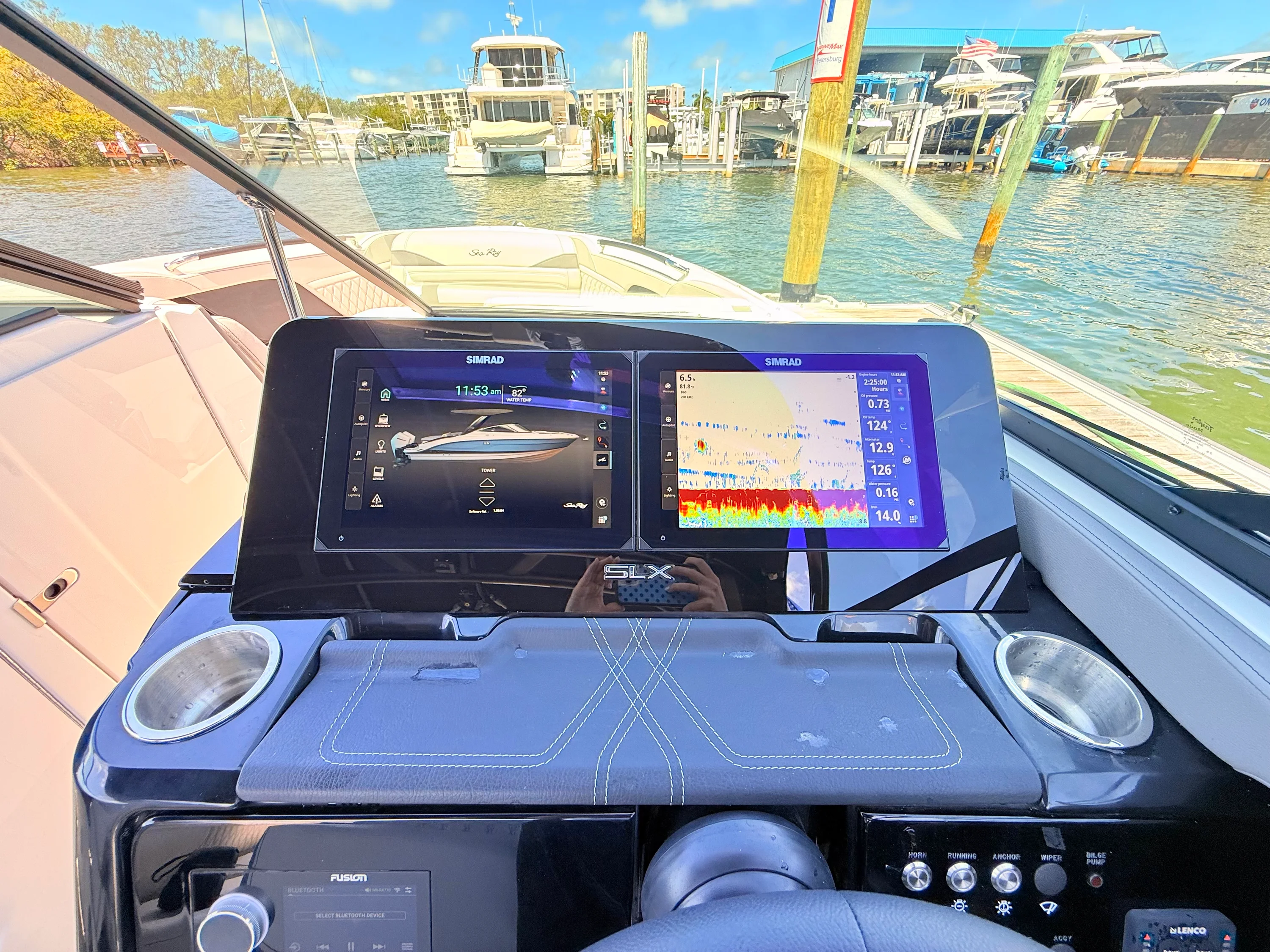 2026 Sea Ray SLX 280 Outboard Image Thumbnail #54