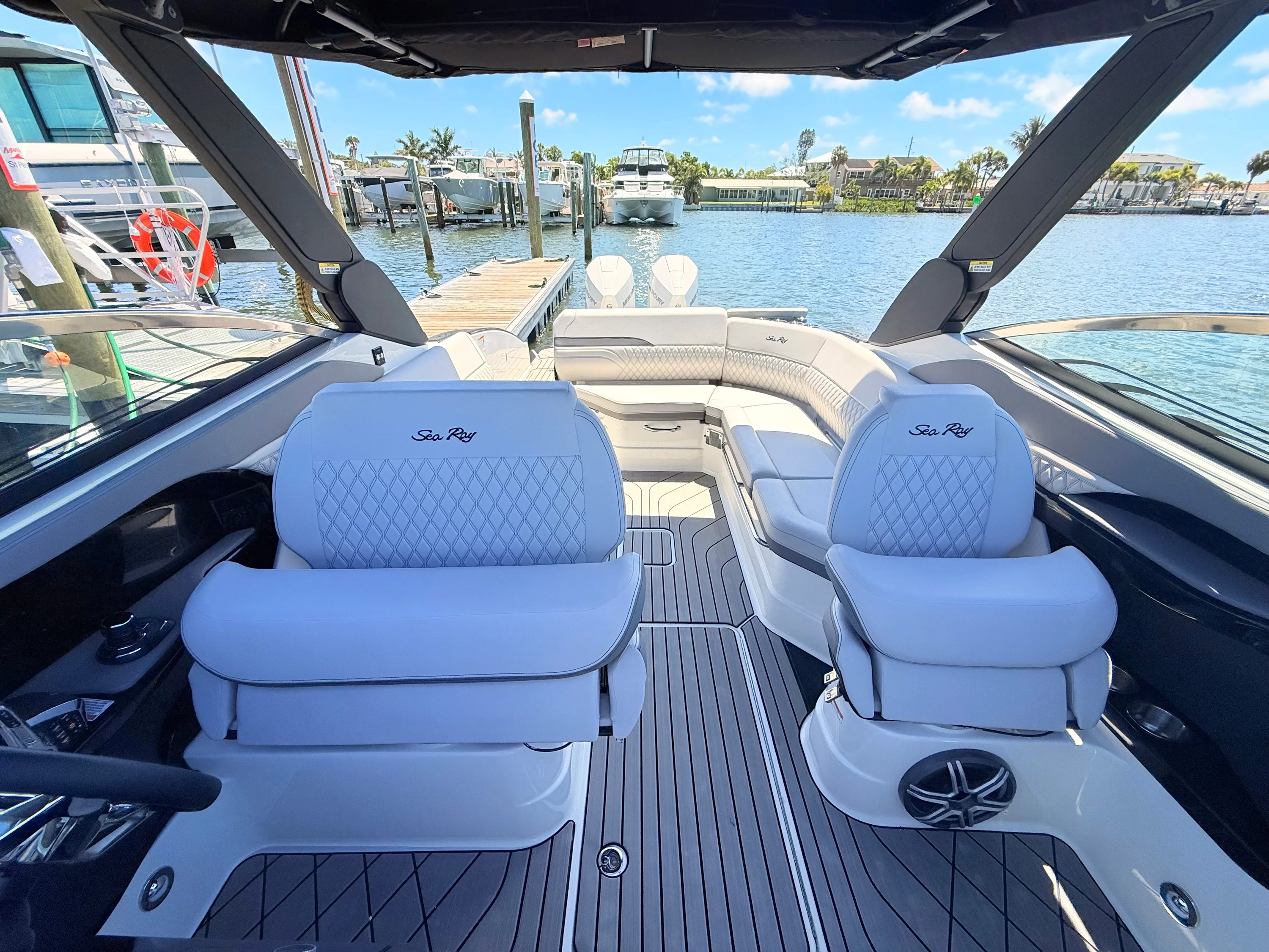 2026 Sea Ray SLX 280 Outboard Image Thumbnail #47