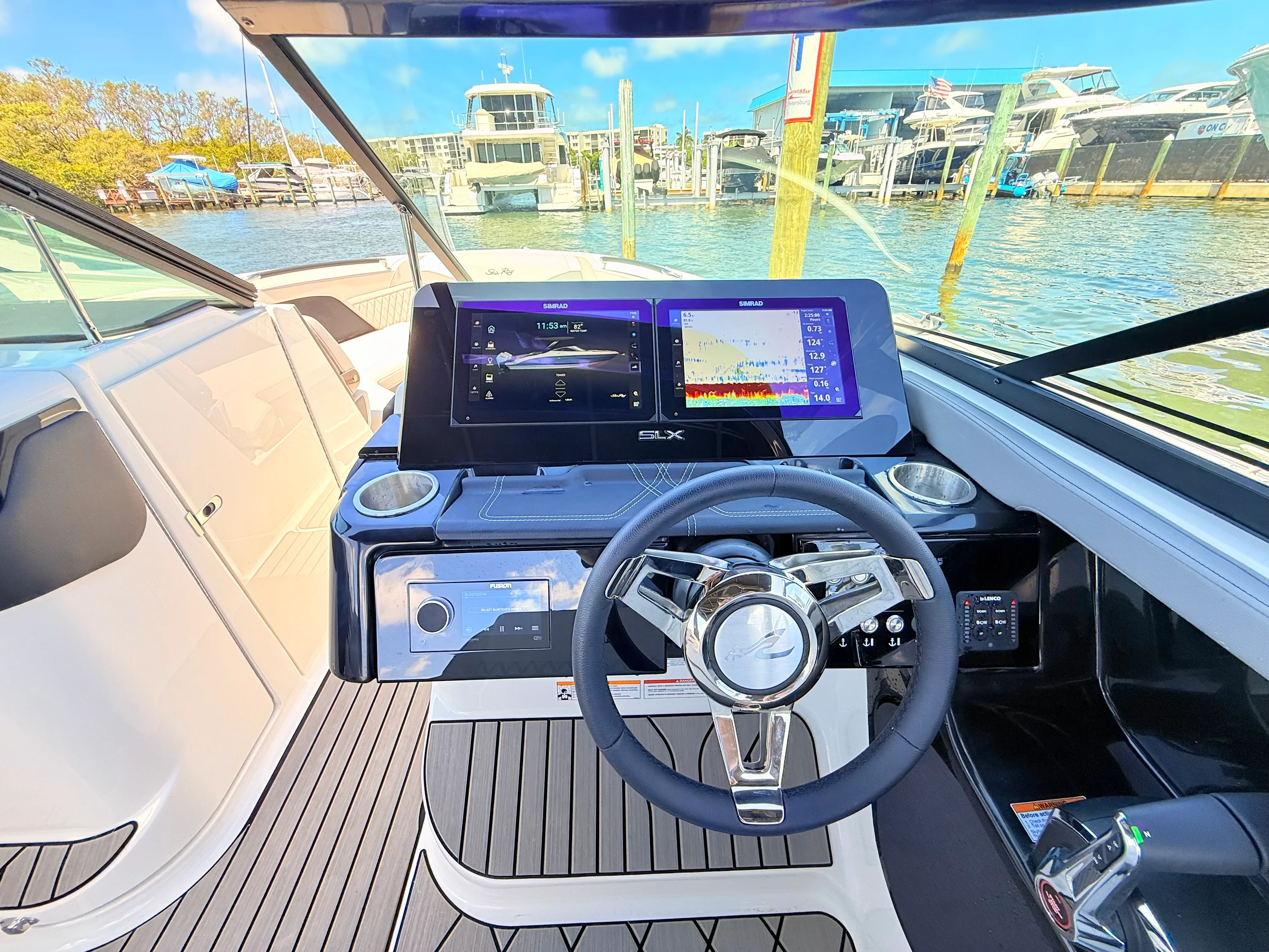 2026 Sea Ray SLX 280 Outboard Image Thumbnail #51