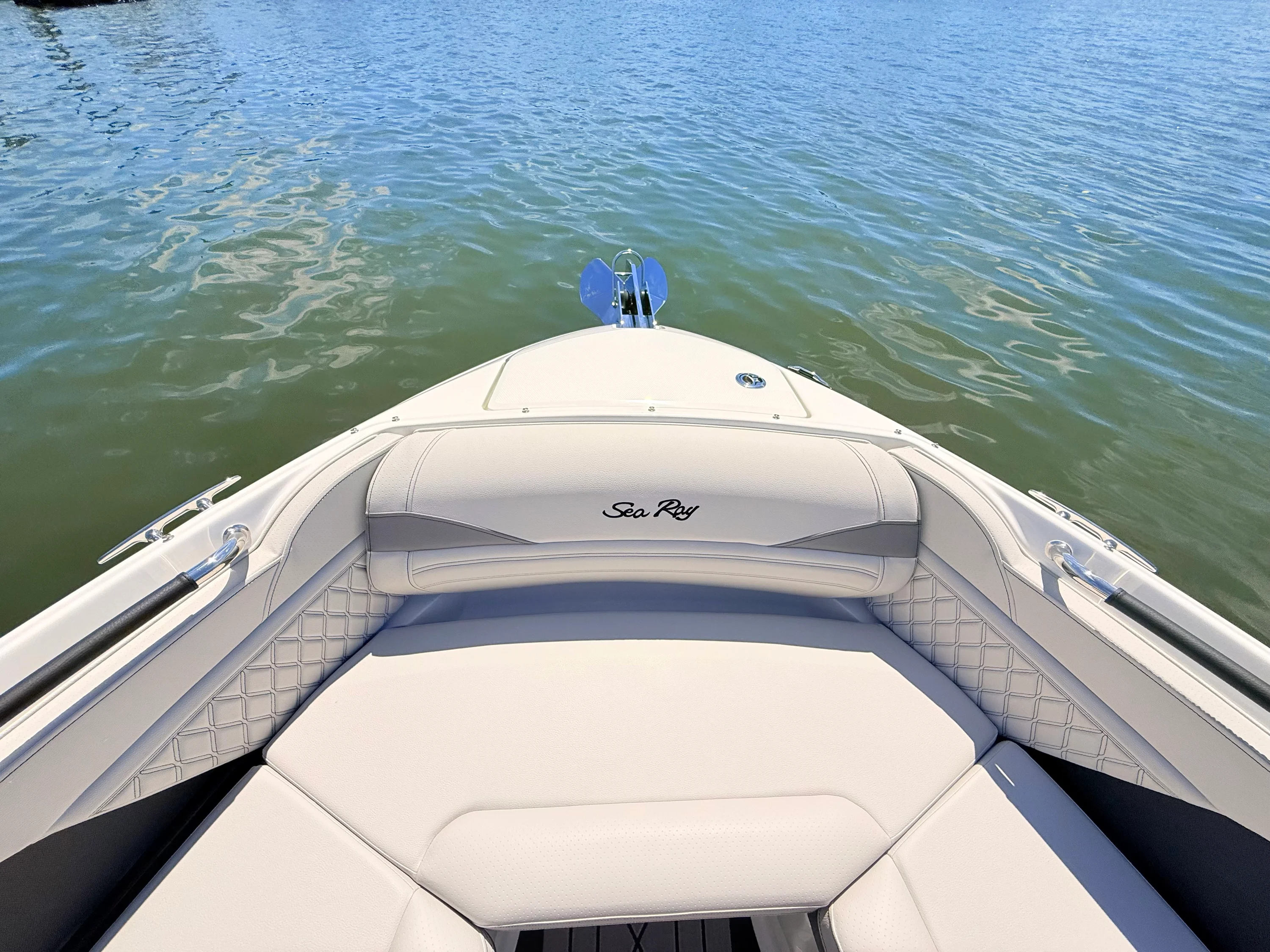 2026 Sea Ray SLX 280 Outboard Image Thumbnail #74