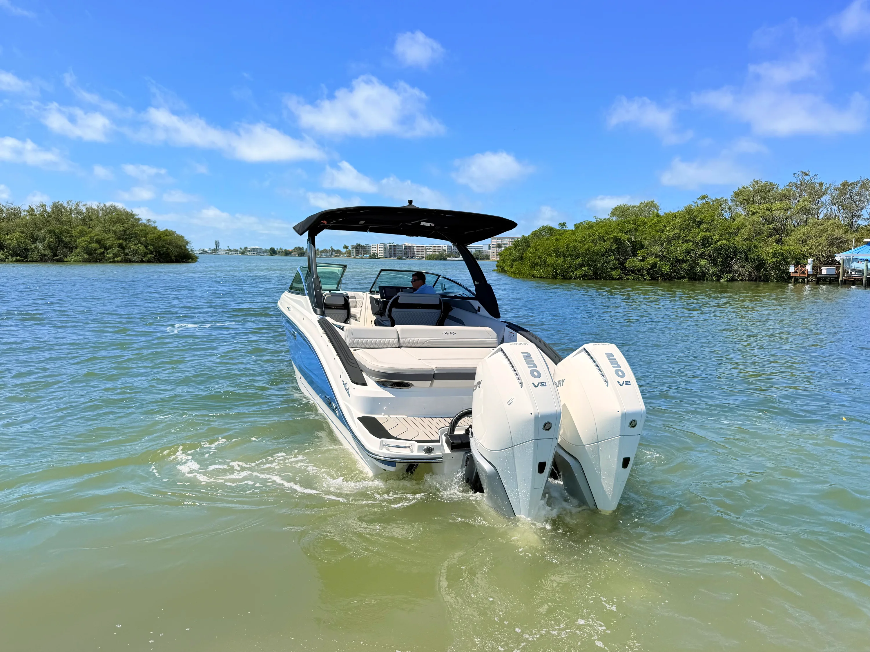 2026 Sea Ray SLX 280 Outboard Image Thumbnail #6