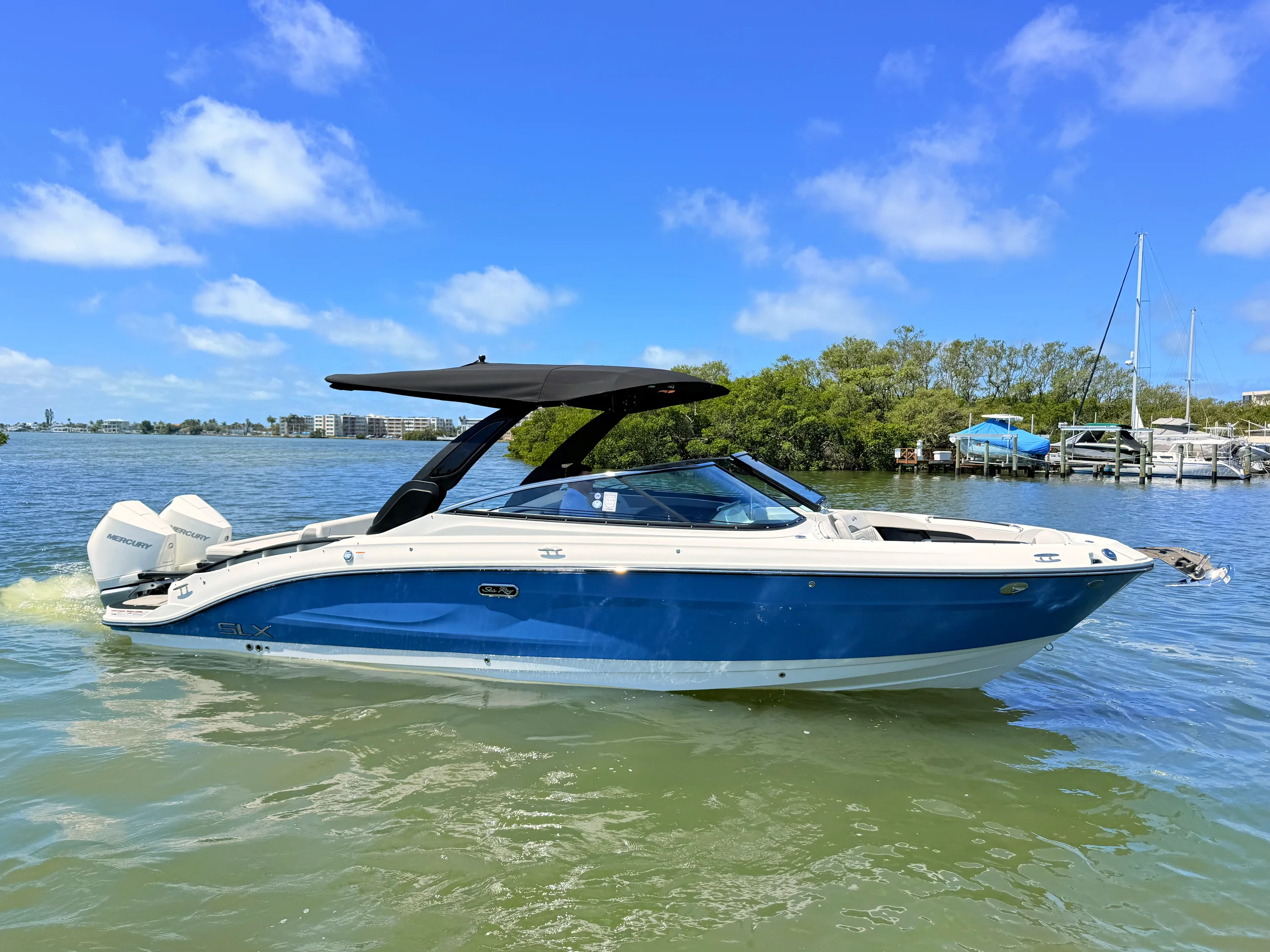 2026 Sea Ray SLX 280 Outboard Image Thumbnail #18