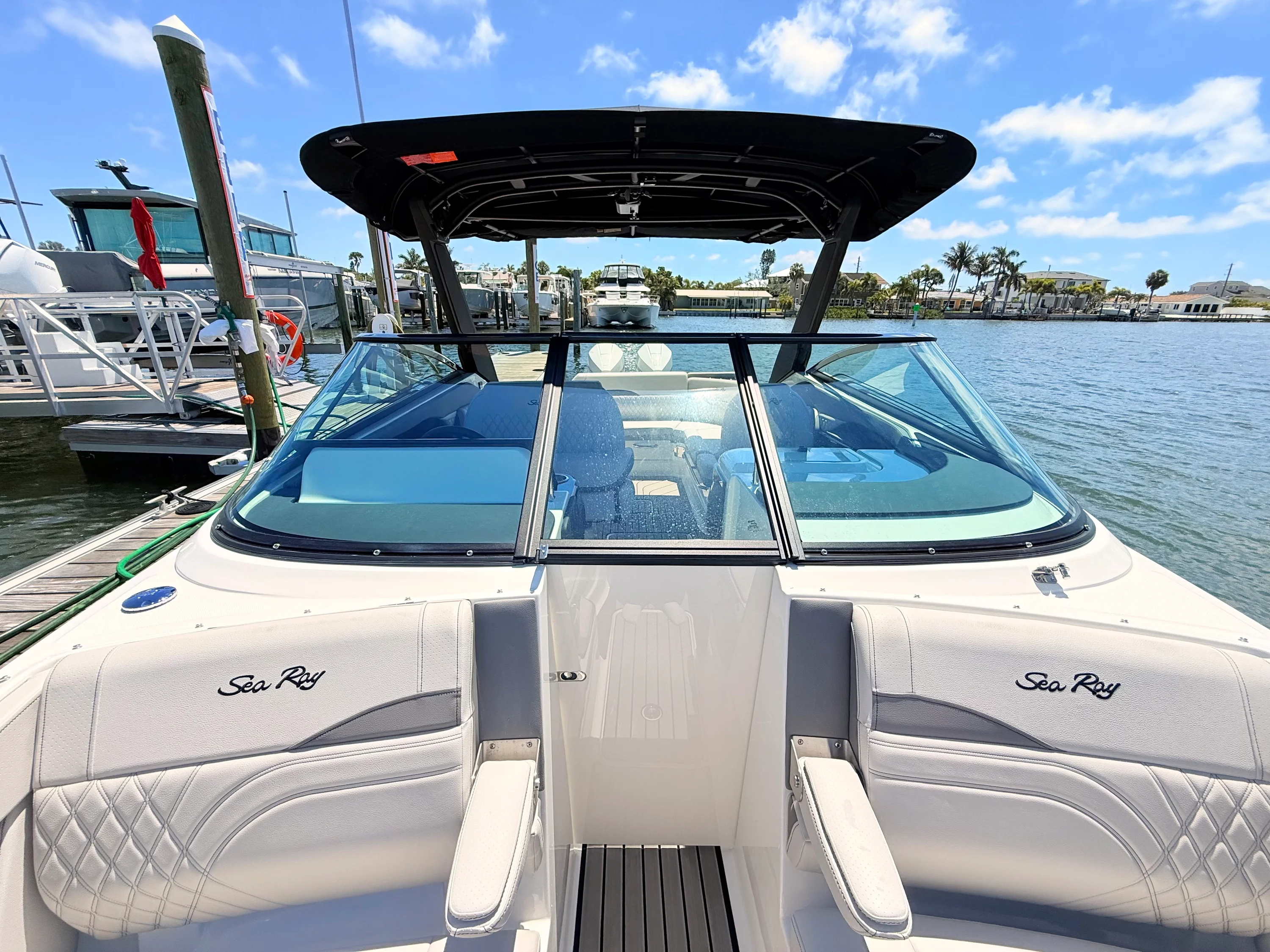 2026 Sea Ray SLX 280 Outboard Image Thumbnail #69