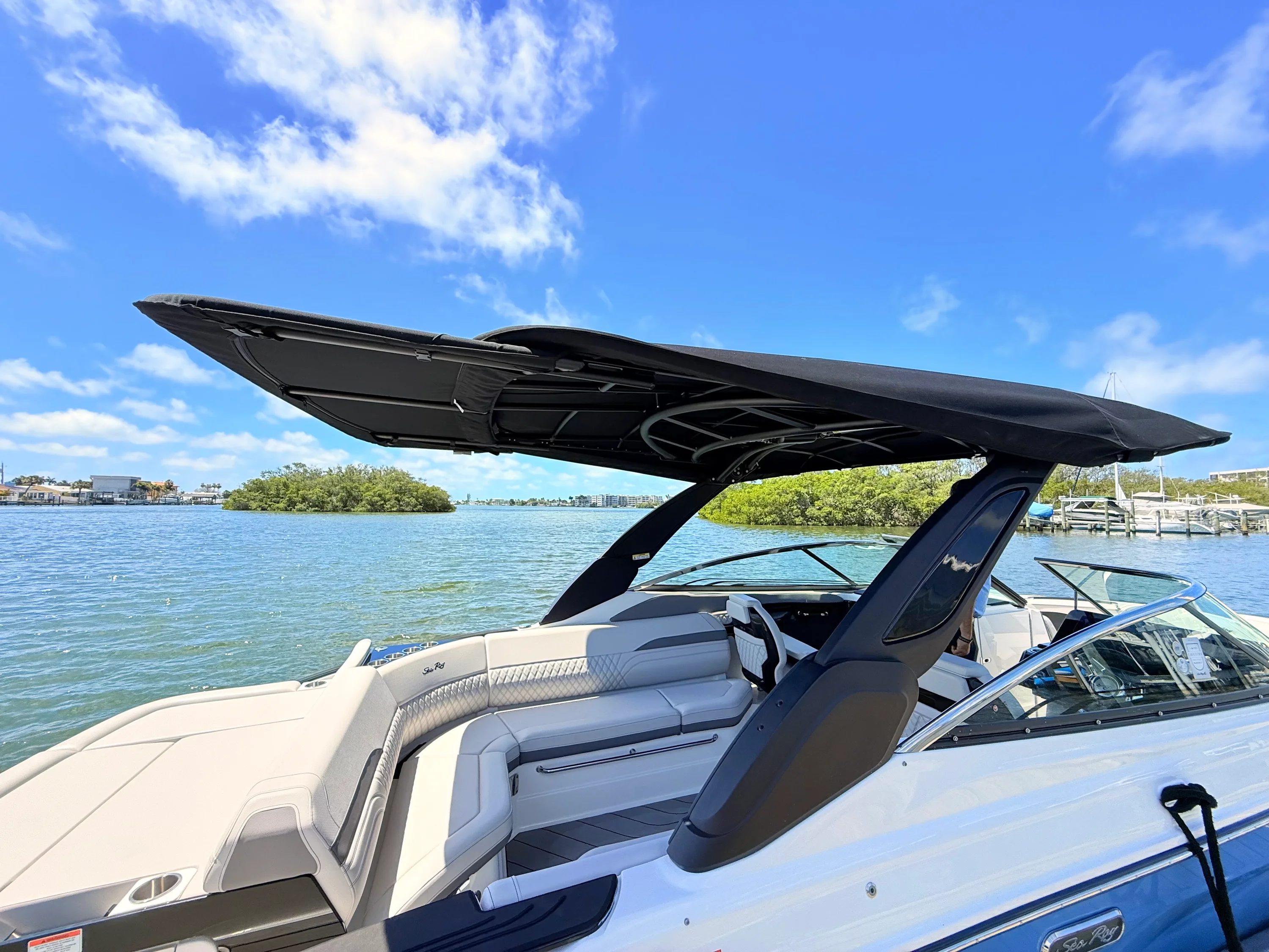 2026 Sea Ray SLX 280 Outboard Image Thumbnail #43