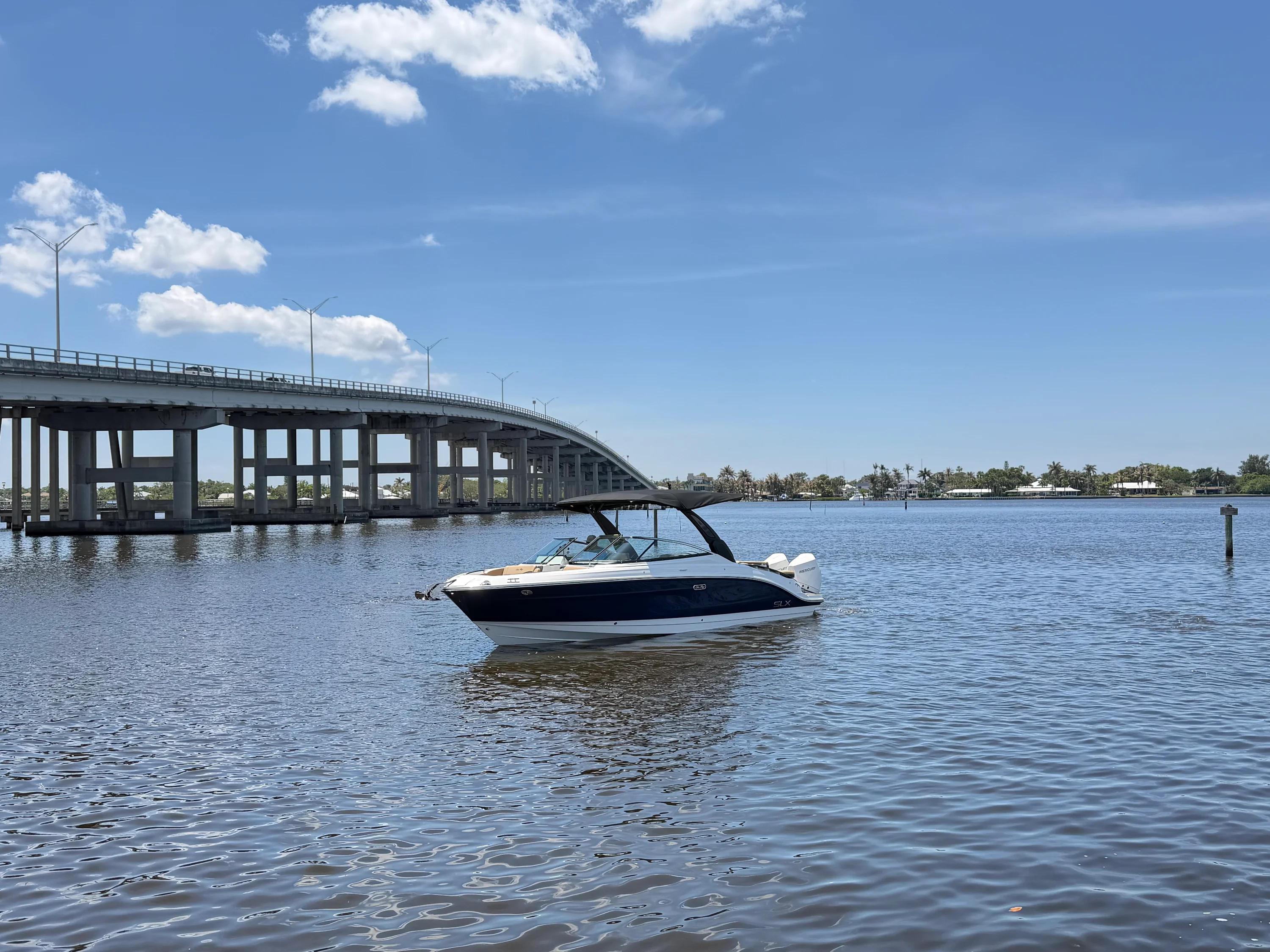 2026 Sea Ray SLX 280 Outboard Image Thumbnail #5