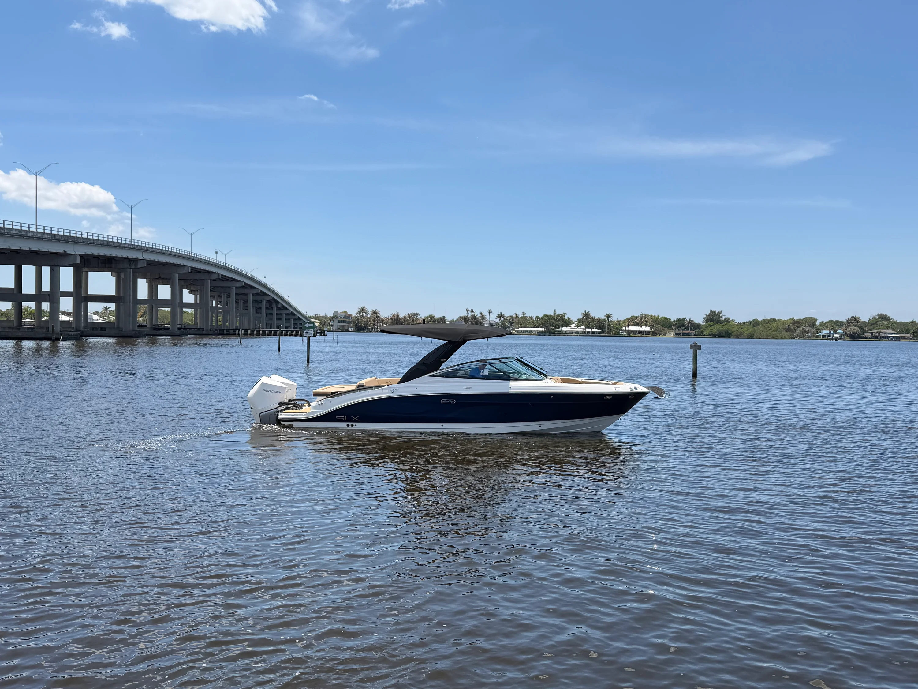 2026 Sea Ray SLX 280 Outboard Image Thumbnail #1