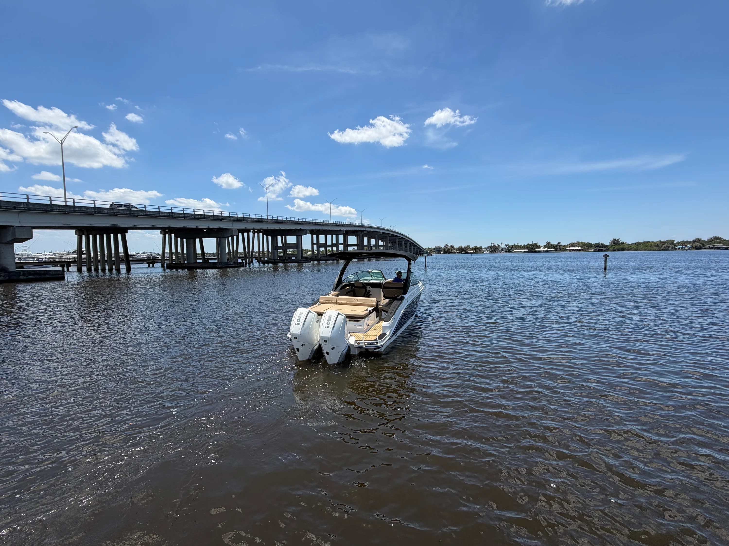 2026 Sea Ray SLX 280 Outboard Image Thumbnail #7