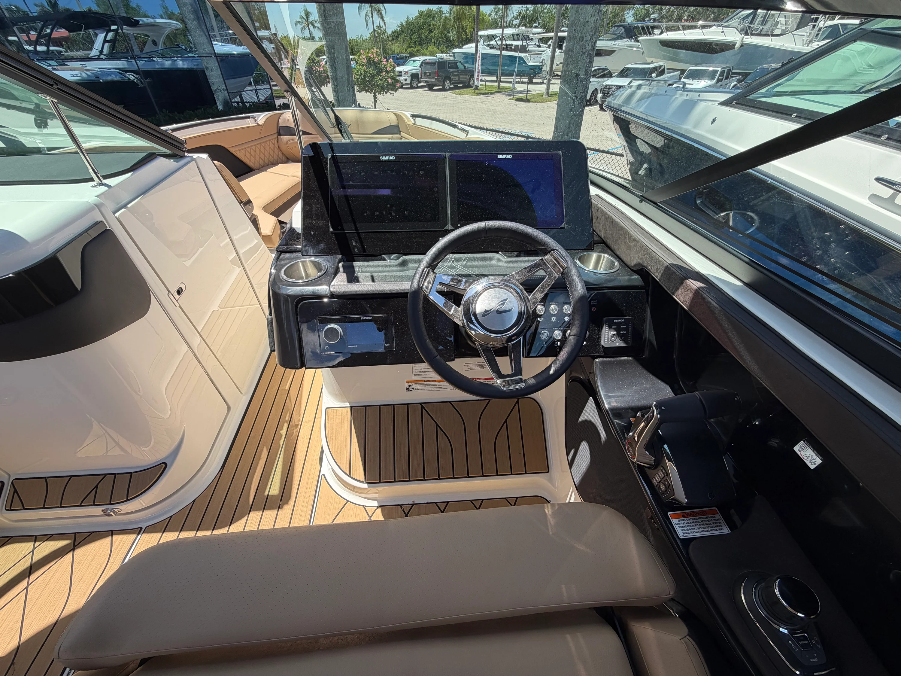 2026 Sea Ray SLX 280 Outboard Image Thumbnail #27