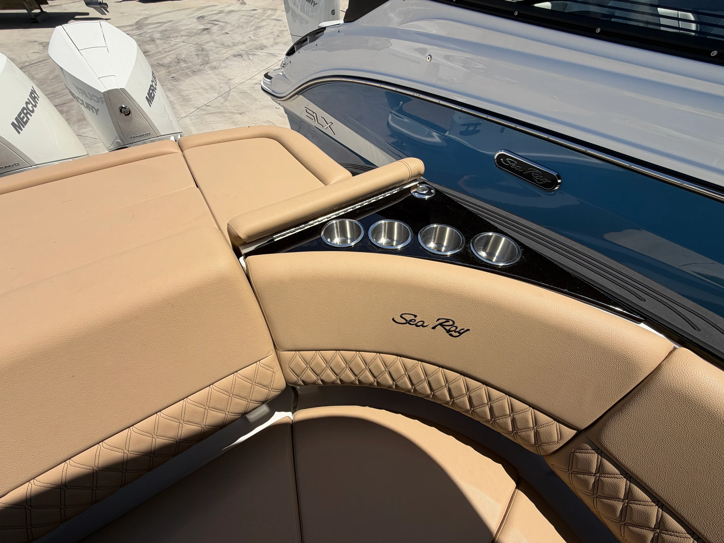 2026 Sea Ray SLX 280 Outboard Image Thumbnail #18