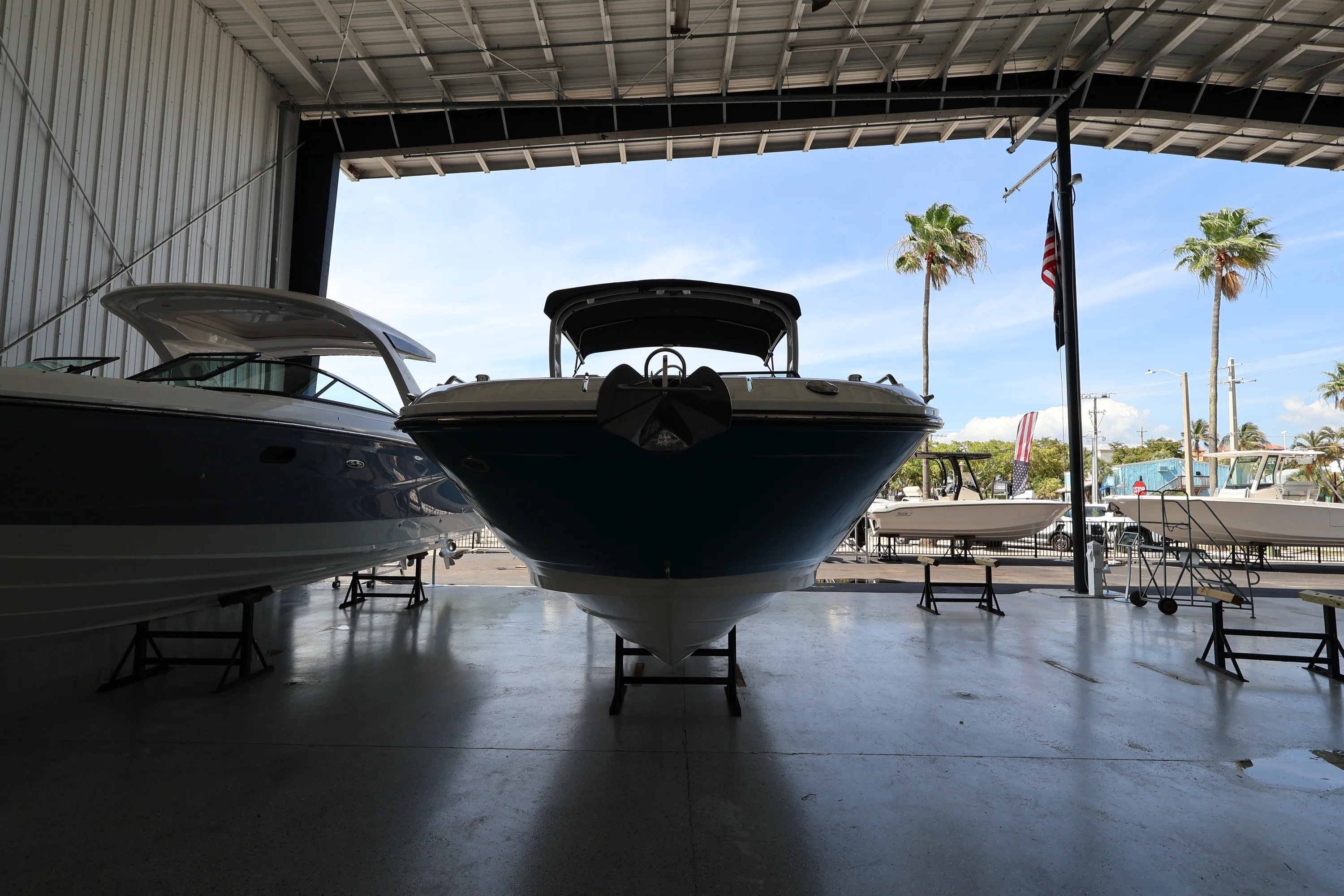 2026 Sea Ray SDX 290 Outboard Image Thumbnail #2