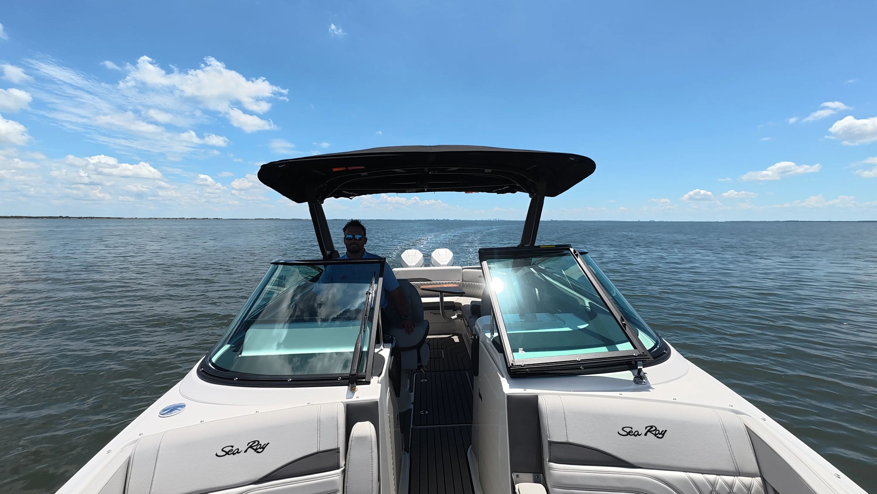 2026 Sea Ray SLX 280 Outboard Image Thumbnail #19
