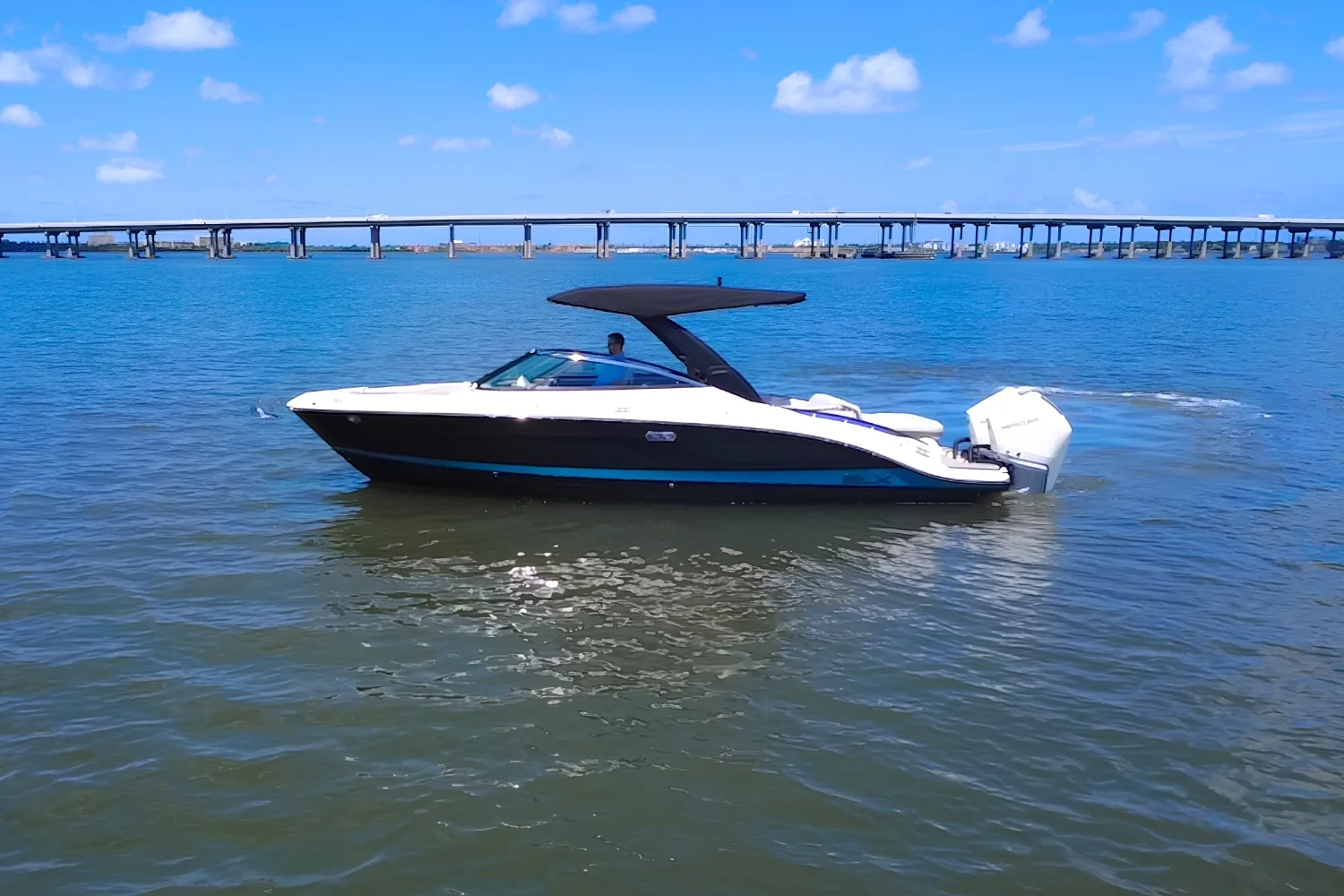 2026 Sea Ray SLX 280 Outboard Image Thumbnail #0