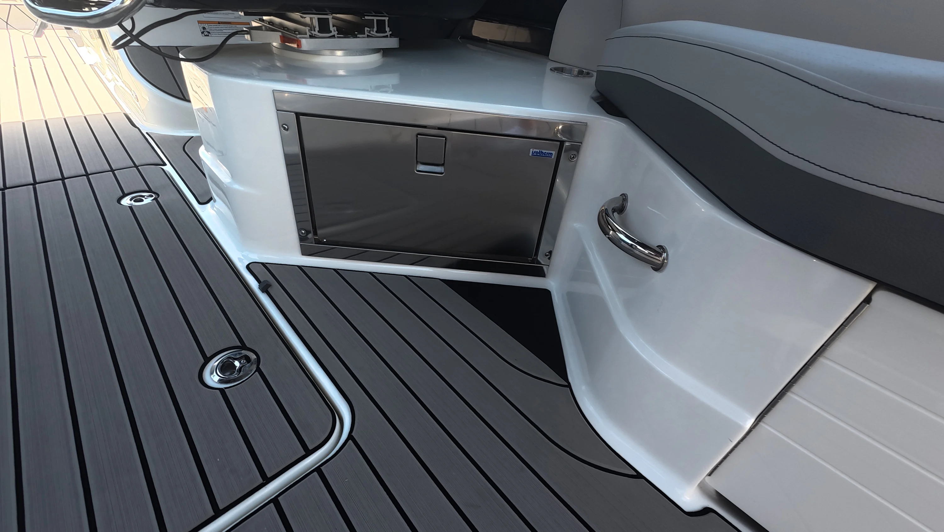 2026 Sea Ray SLX 280 Outboard Image Thumbnail #15