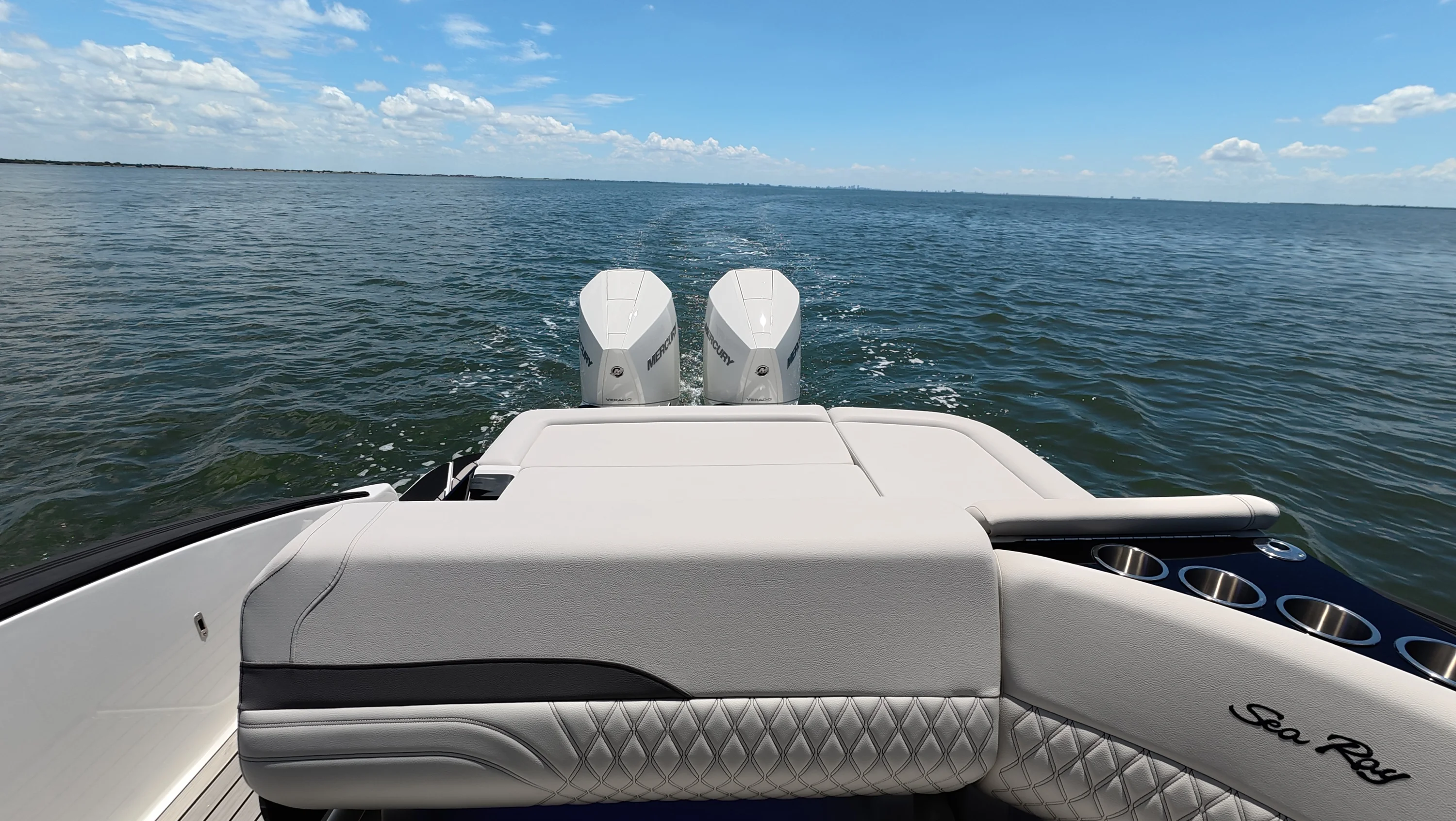 2026 Sea Ray SLX 280 Outboard Image Thumbnail #7