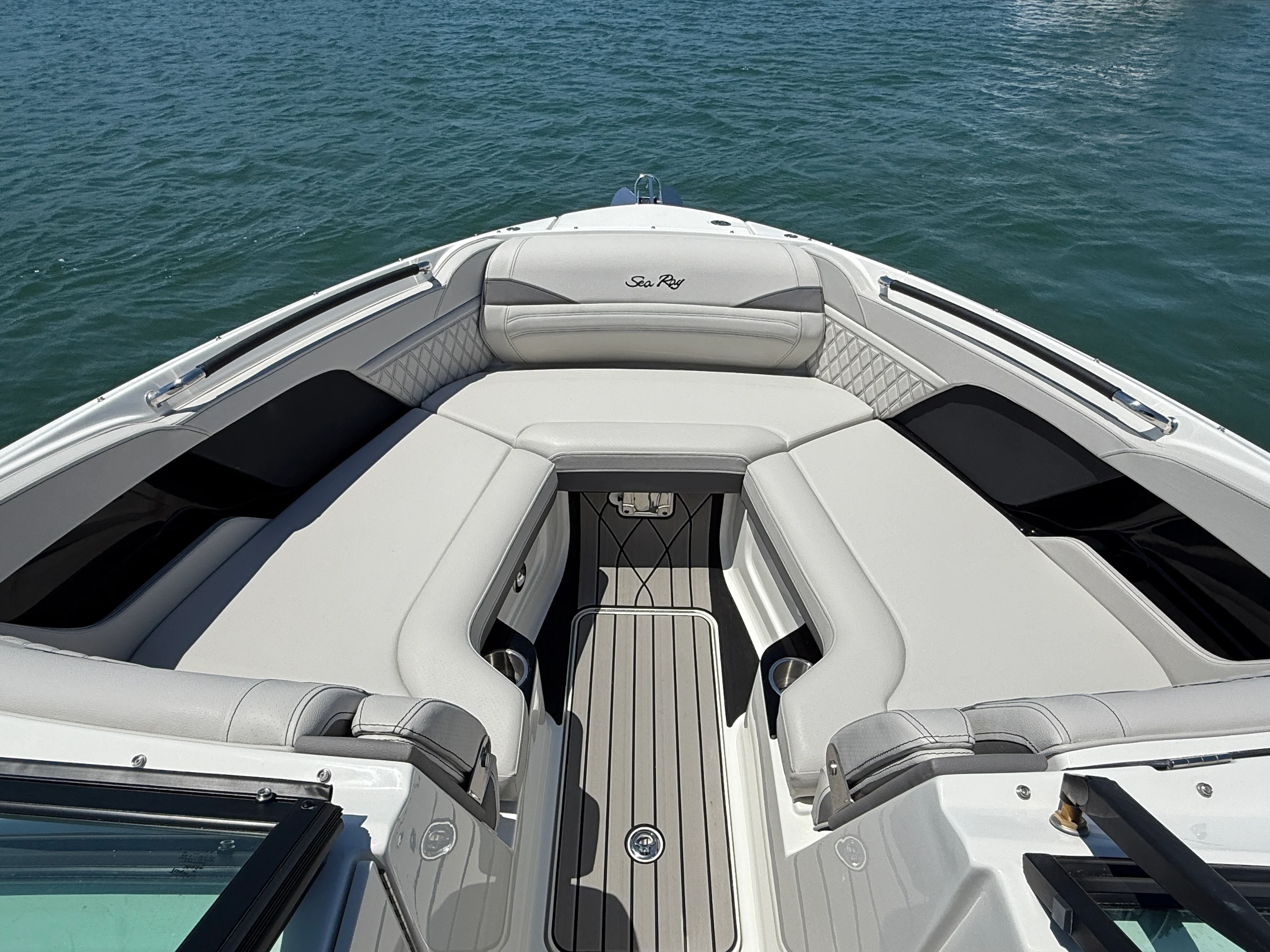 2026 Sea Ray SLX 280 Outboard Image Thumbnail #27